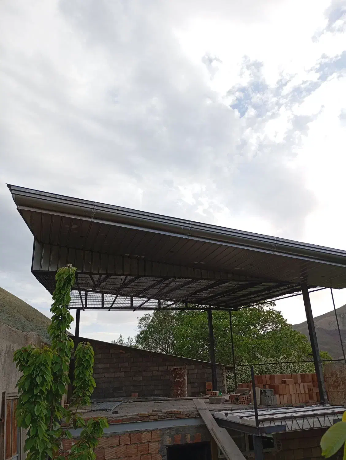 شیروانی آلاچیق تعمیر و آب بندی سوله و ابرو|خدمات پیشه و مهارت|تهران, خزانه|دیوار