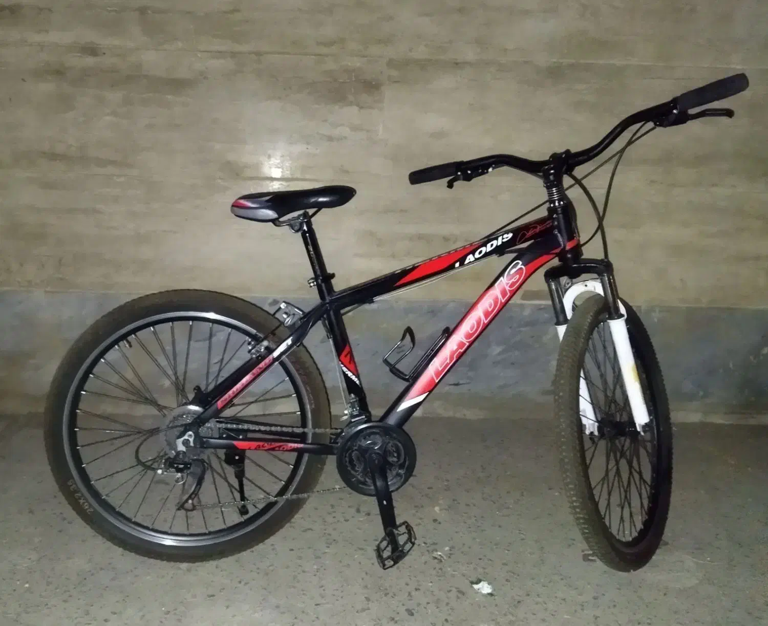 دوچرخه 26 حرفه ای نو|دوچرخه، اسکیت، اسکوتر|ملایر, |دیوار