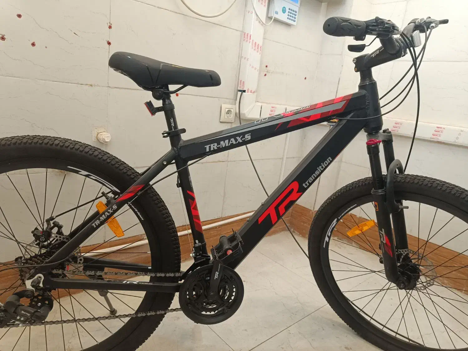 دوچرخه ترانزیشن۲۸ آلومینیومی|دوچرخه، اسکیت، اسکوتر|سیریک, |دیوار