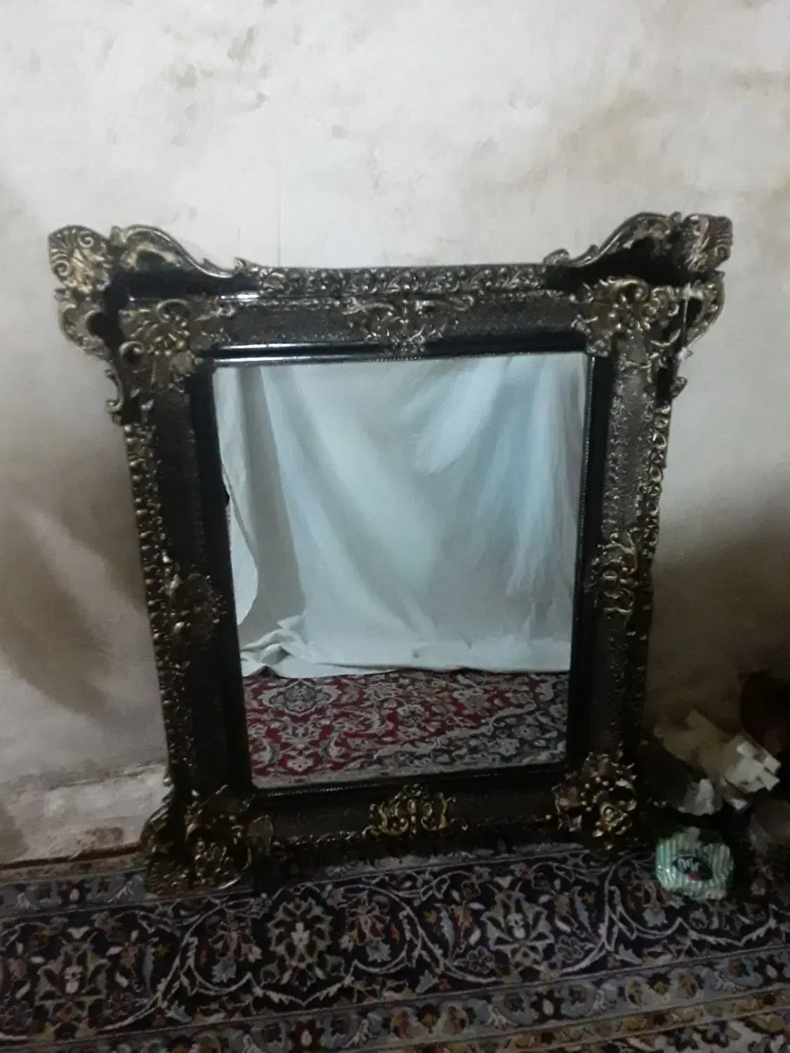 آینه بزرگ|آینه|نورآباد, |دیوار