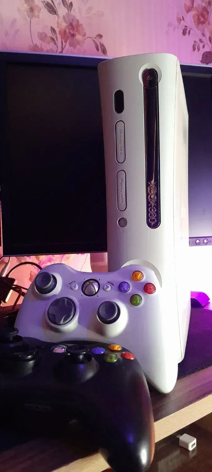 ایکس باکس ۳۶۰ دو دسته 60Gb|کنسول، بازی ویدئویی و آنلاین|زنجان, |دیوار