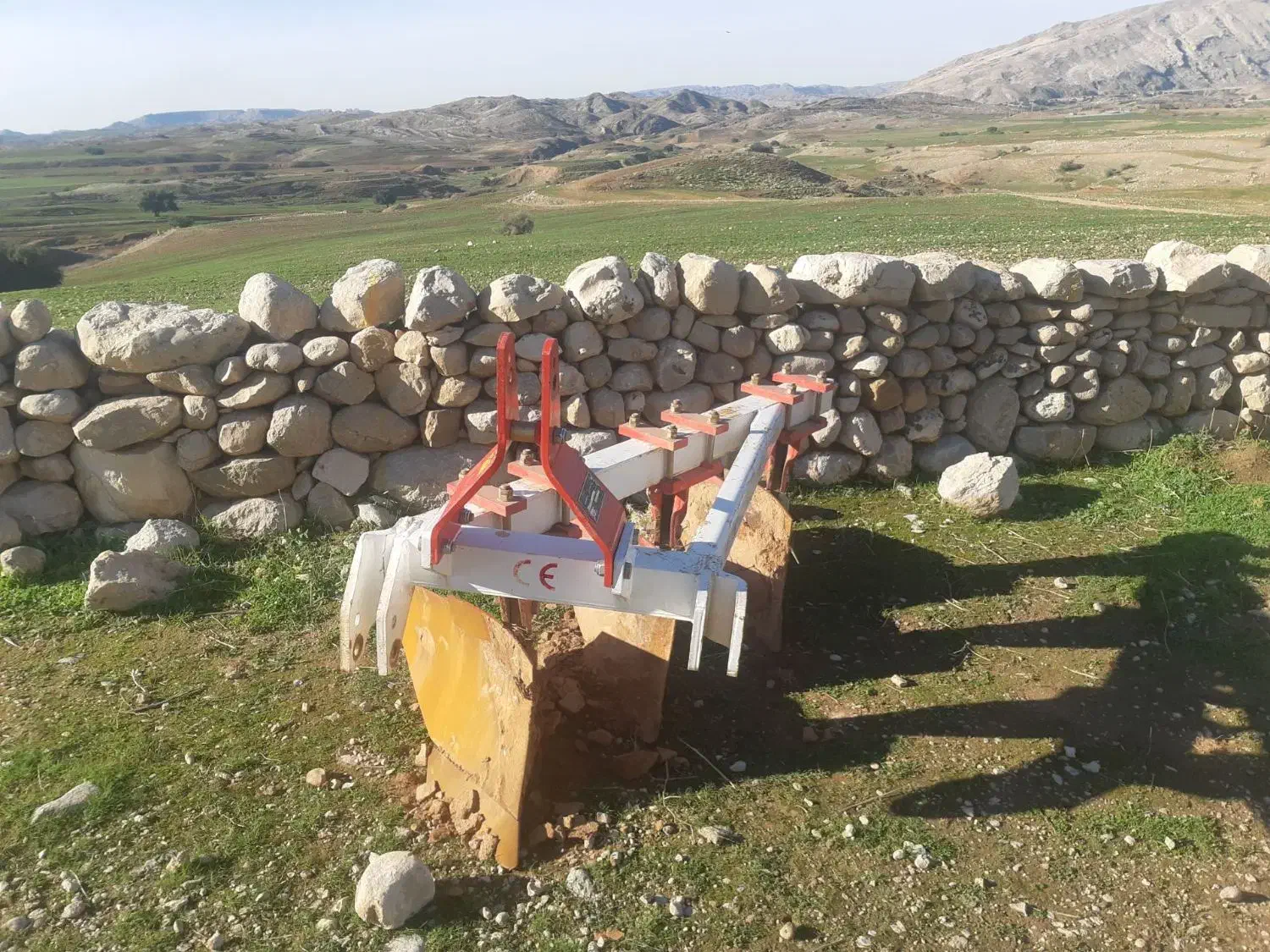 گاو آهن .تراکتور|ماشینآلات صنعتی|اندیمشک, |دیوار