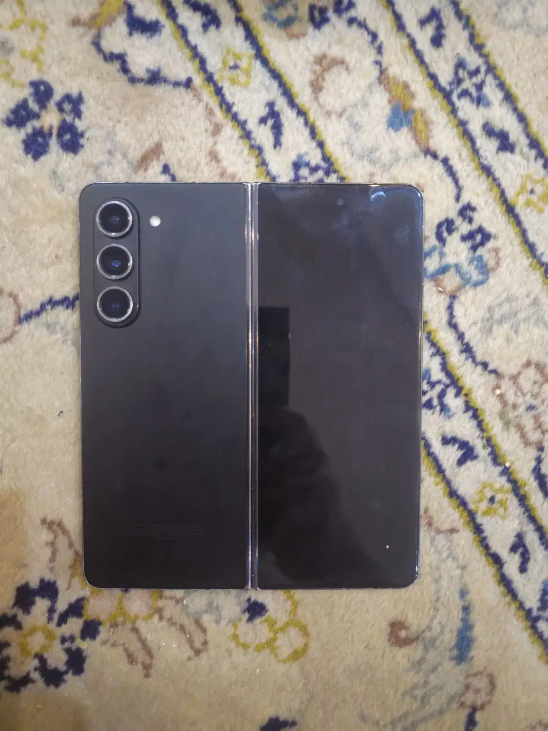 Galaxy Z fold 5 دوسیم با لوازم کامل و انتقال|موبایل|تهران, هروی|دیوار