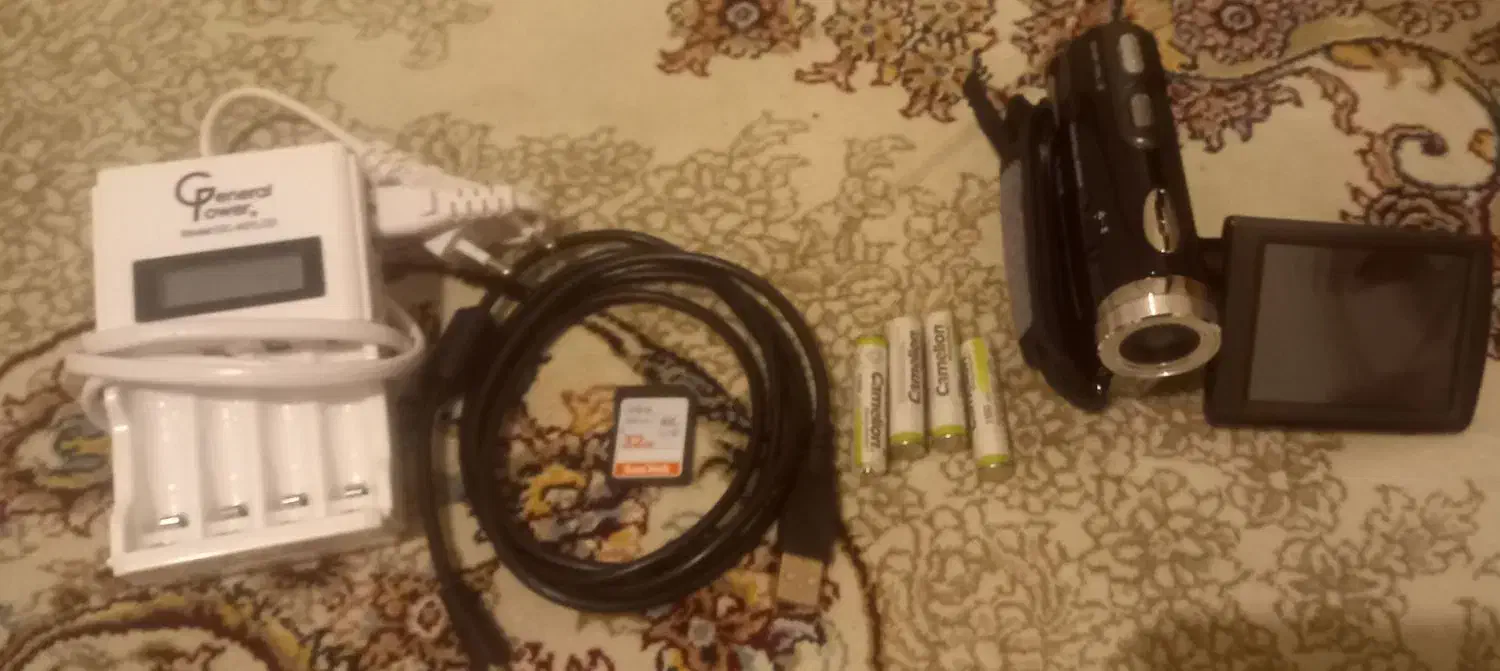 دوبین سونی عکاسی و فیلمبرداری باوسایل جانبی|دوربین عکاسی و فیلمبرداری|تهران, افسریه شمالی|دیوار