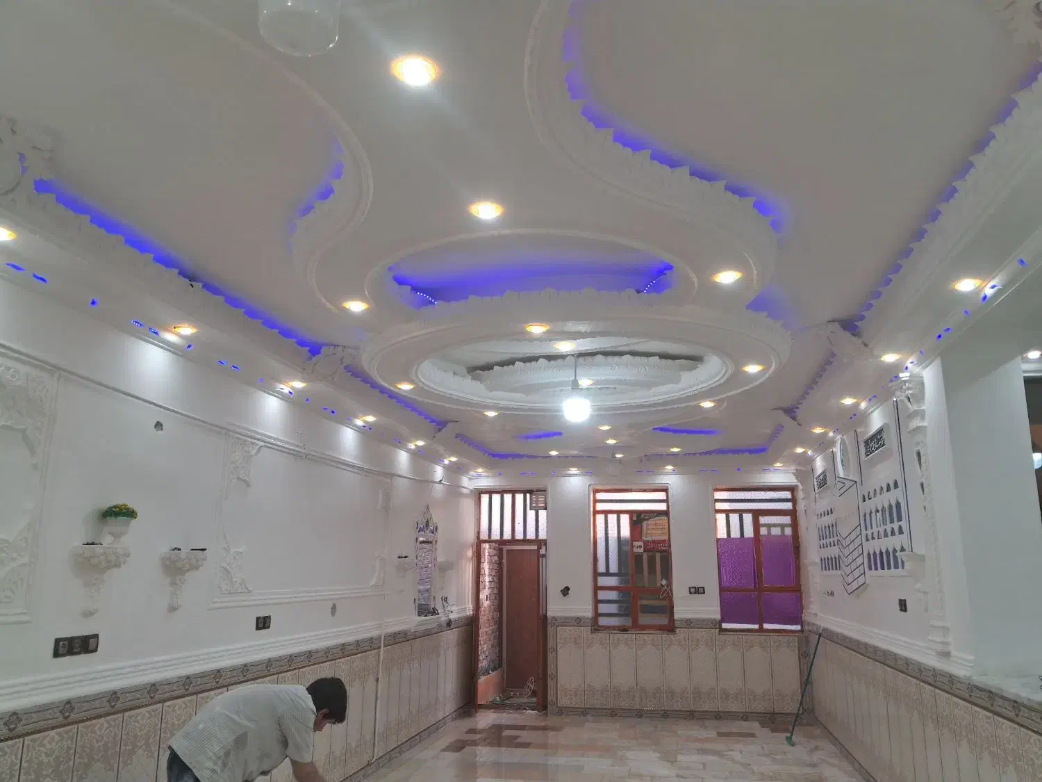 لوله کشی وسیم کشی ساختمان|خدمات پیشه و مهارت|خاش, |دیوار