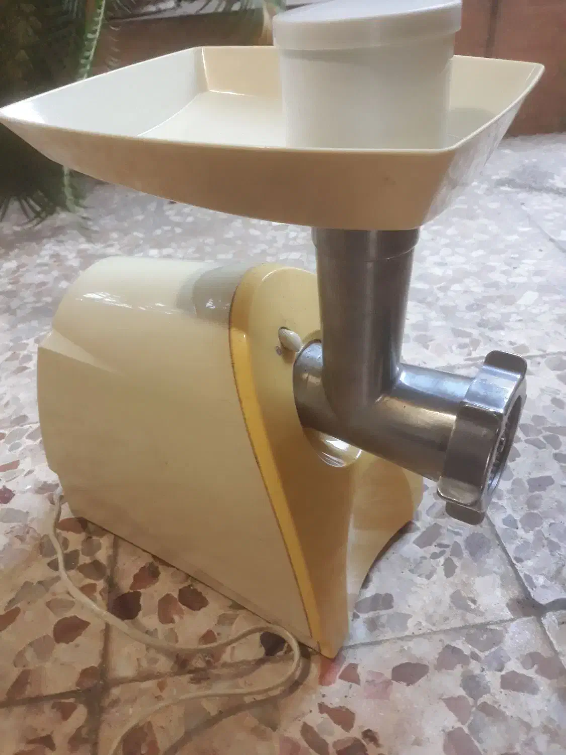 چرخگوشت|خردکن، آسیاب، غذاساز|رشت, توشیبا|دیوار