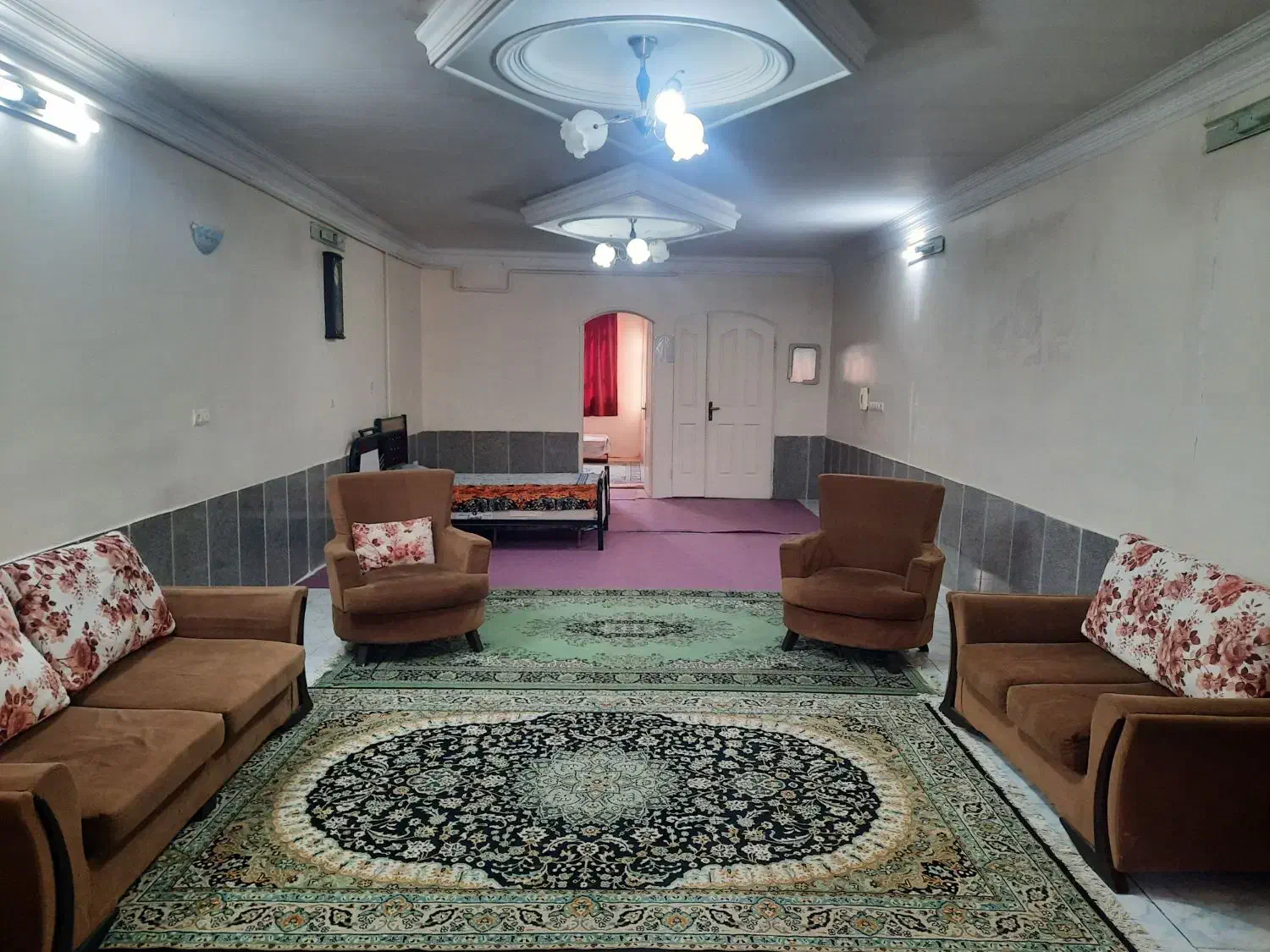 اجاره کوتاه مدت روزانه آپارتمان مبله VIP تمیز|اجارهٔ کوتاه‌مدت آپارتمان و سوئیت|مشهد, انقلاب|دیوار