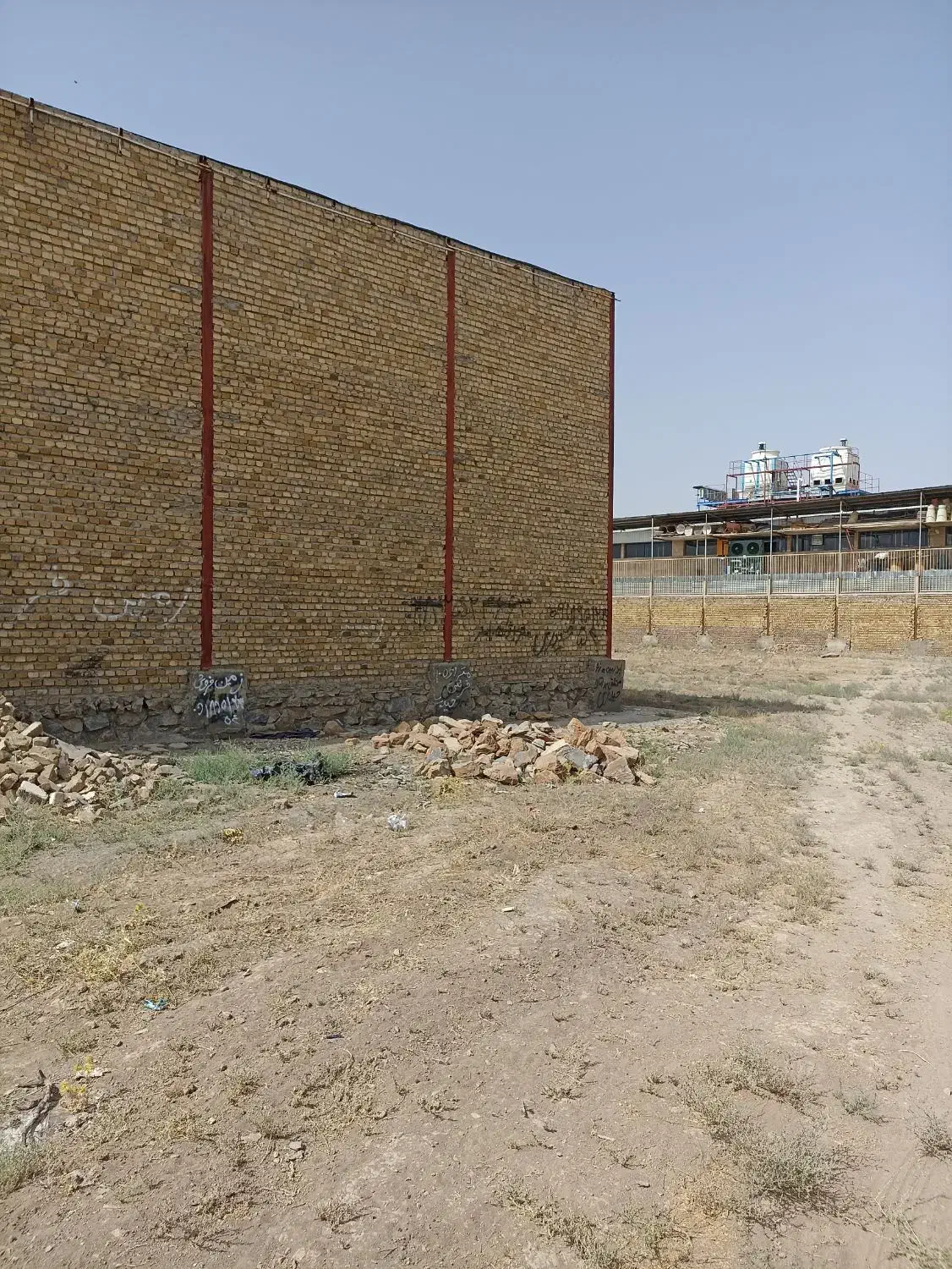 زمین مخصوص سوله کارگاه|فروش زمین و ملک کلنگی|ملایر, |دیوار