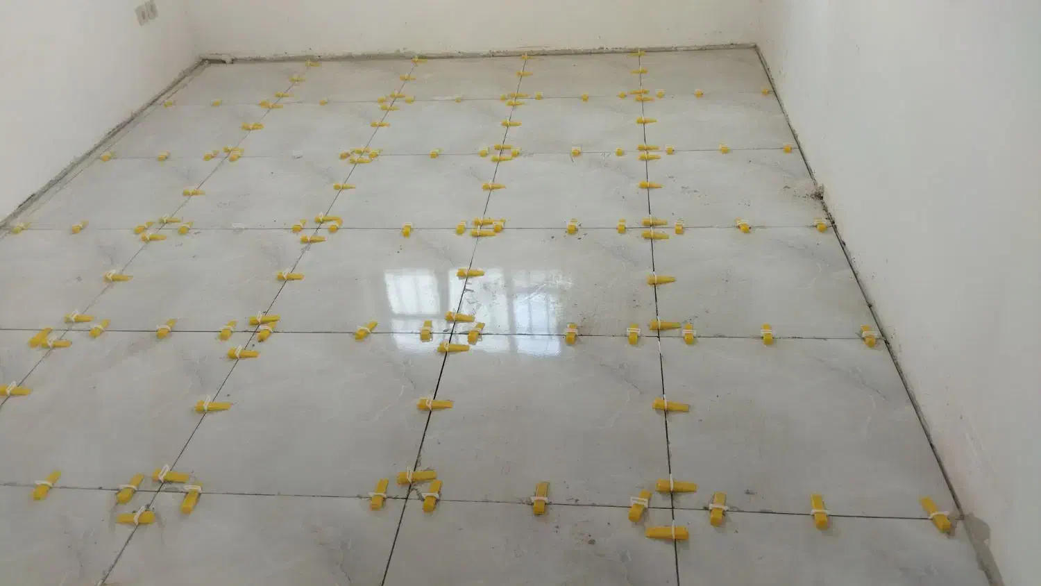 کاشیکاری و سرامیک|خدمات پیشه و مهارت|آباده, |دیوار