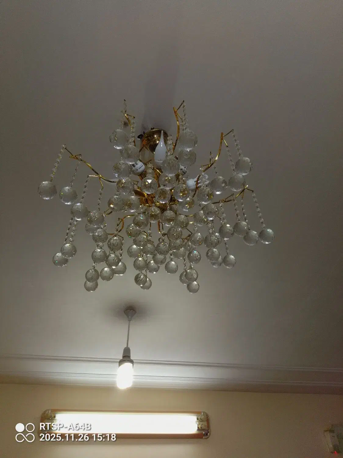 لوستر سقفی|لوستر و چراغ آویز|شیراز, کاراندیش|دیوار