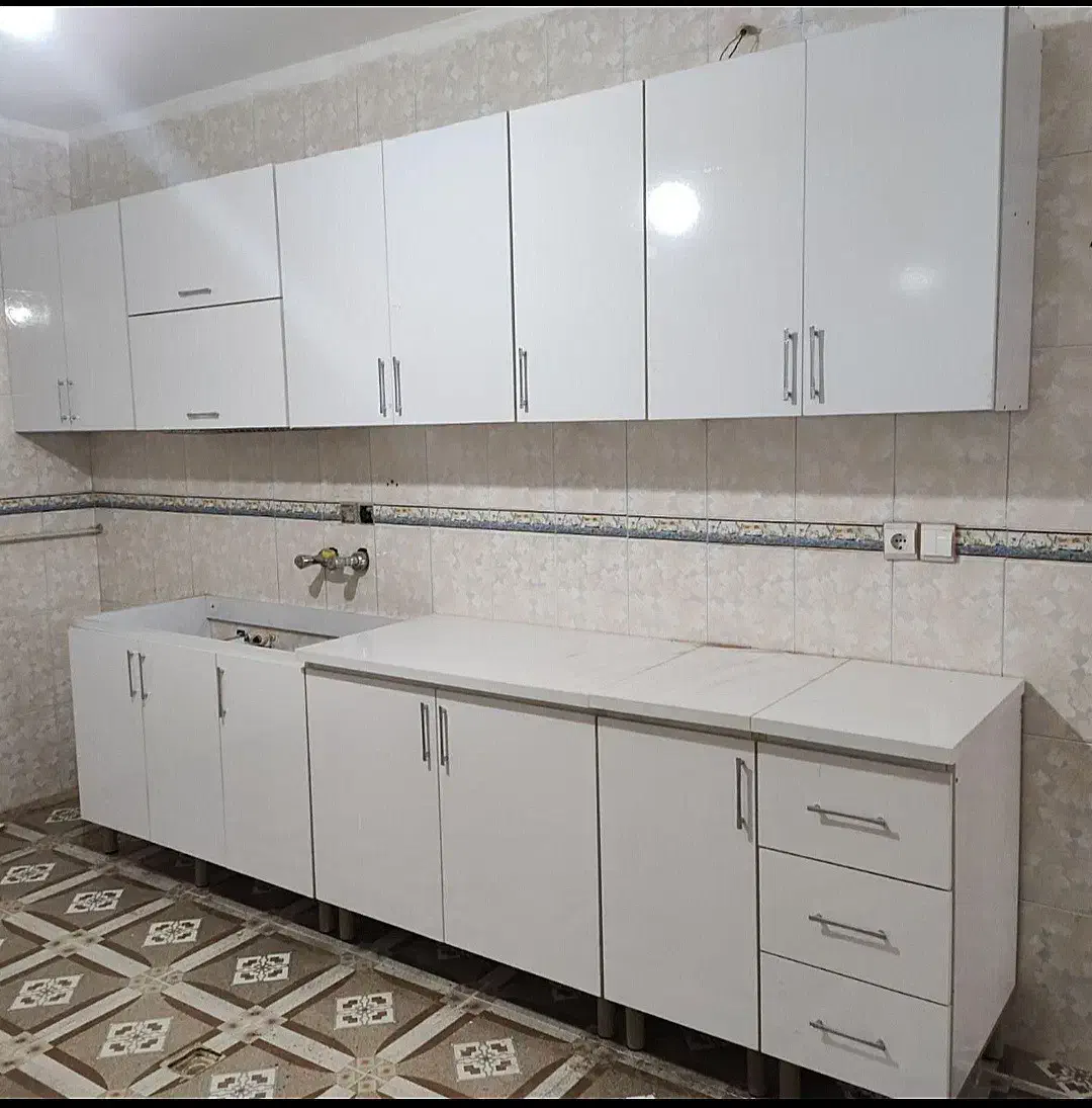 کابینت ام دی اف وهای گلاس متری 6 تومن تحویل فوری|مصالح و تجهیزات ساختمان|اردبیل, |دیوار