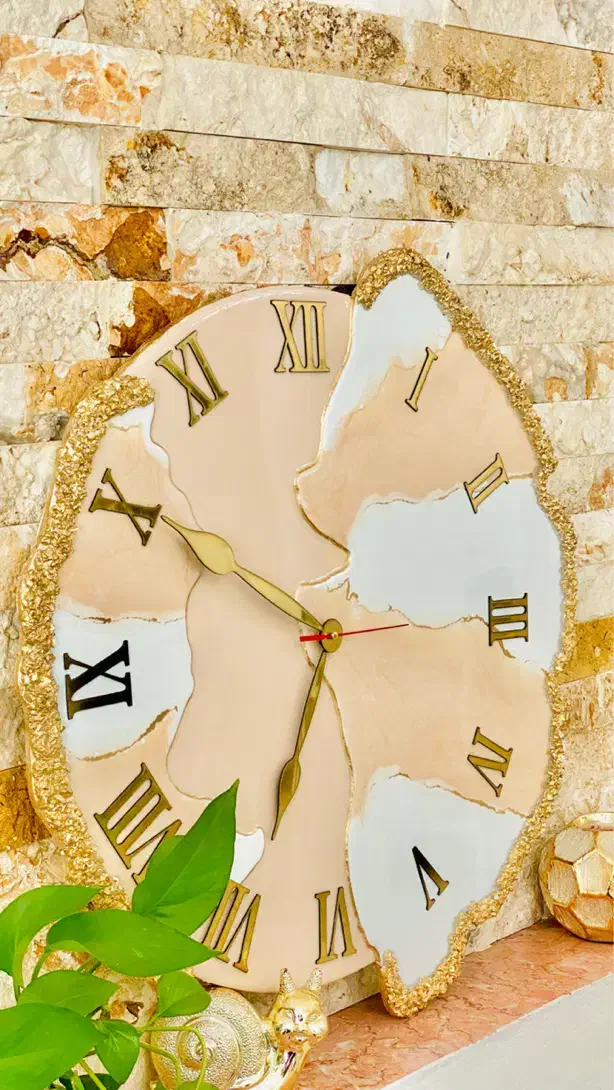 ساعت ژئود|ساعت دیواری و تزئینی|پرند, فاز ۲|دیوار