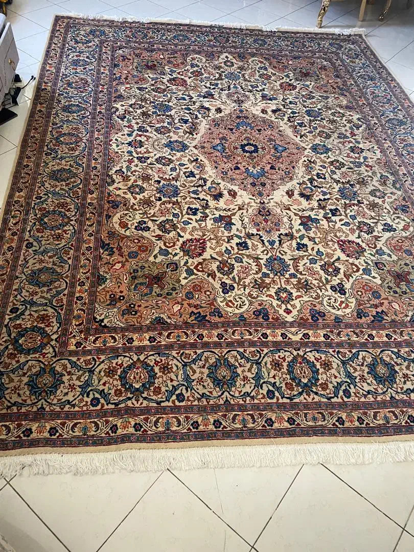 فروش فوری فرش دستباف|فرش|سمنان, |دیوار