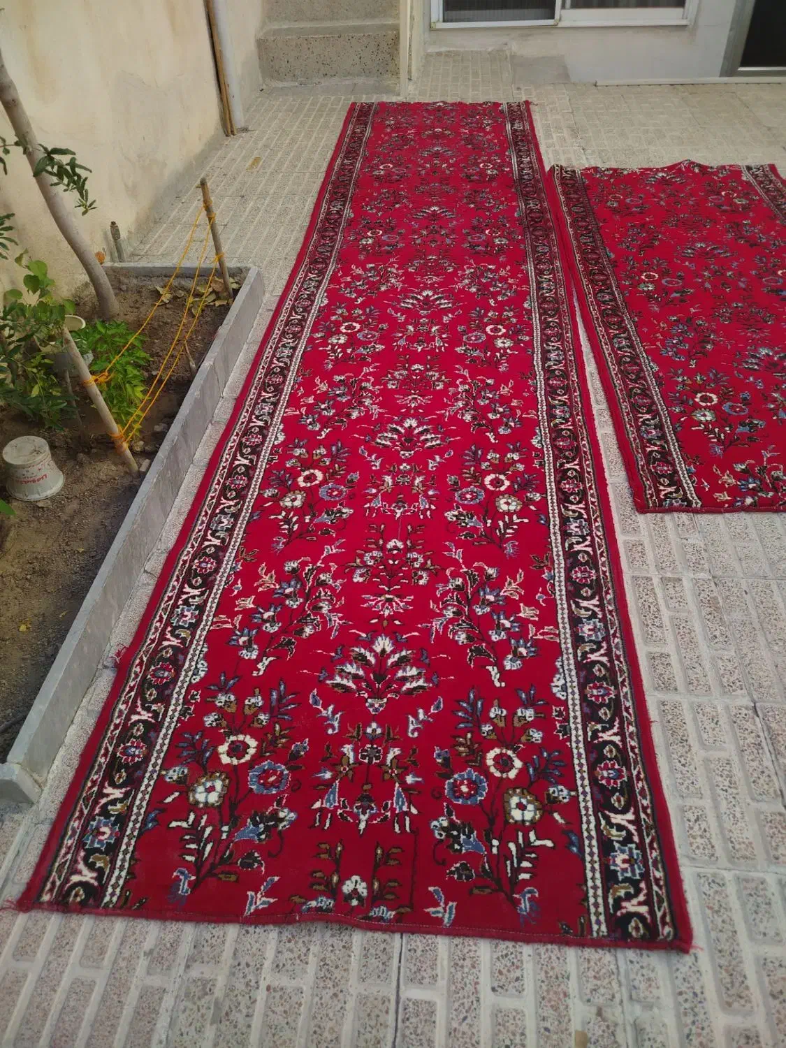 ۲عددکناره و  ۲۰۰۰۰۰۰یک عدد موکت۵۰۰۰۰۰|فرش|تبریز, |دیوار