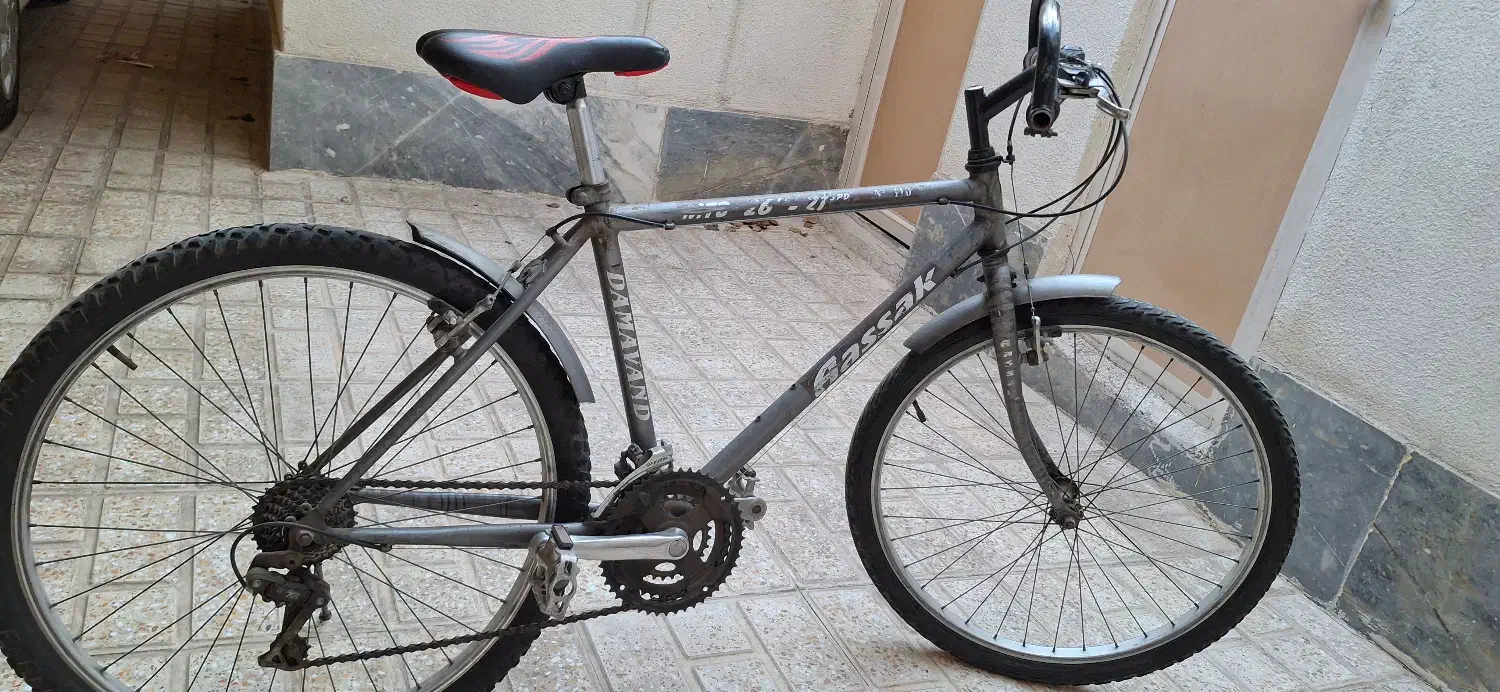 دوچرخه ۲۶ دماوند|دوچرخه، اسکیت، اسکوتر|قدس, شهر‌قدس|دیوار