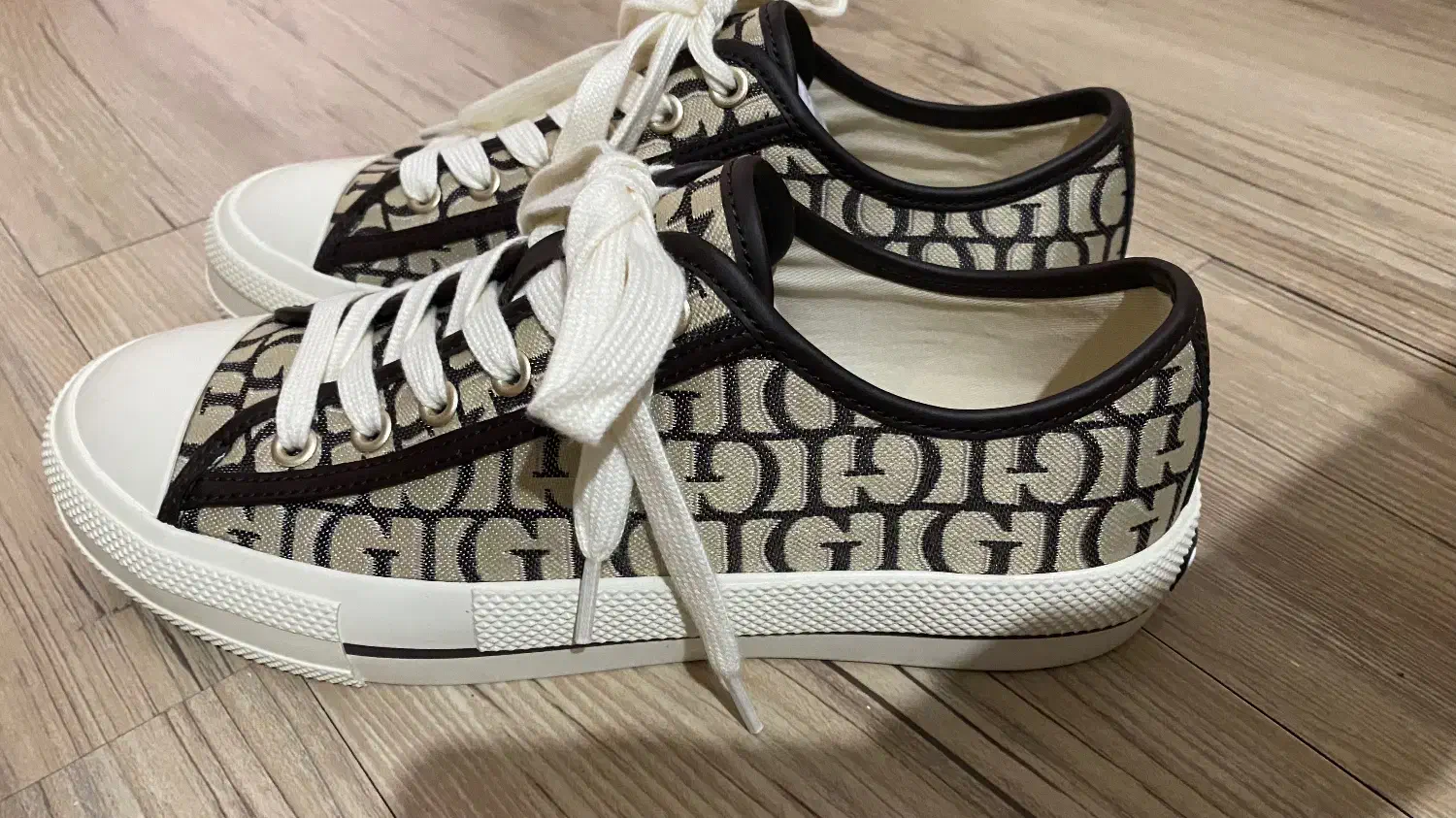 کفش (ونس)|کیف، کفش، کمربند|تهران, بازار|دیوار