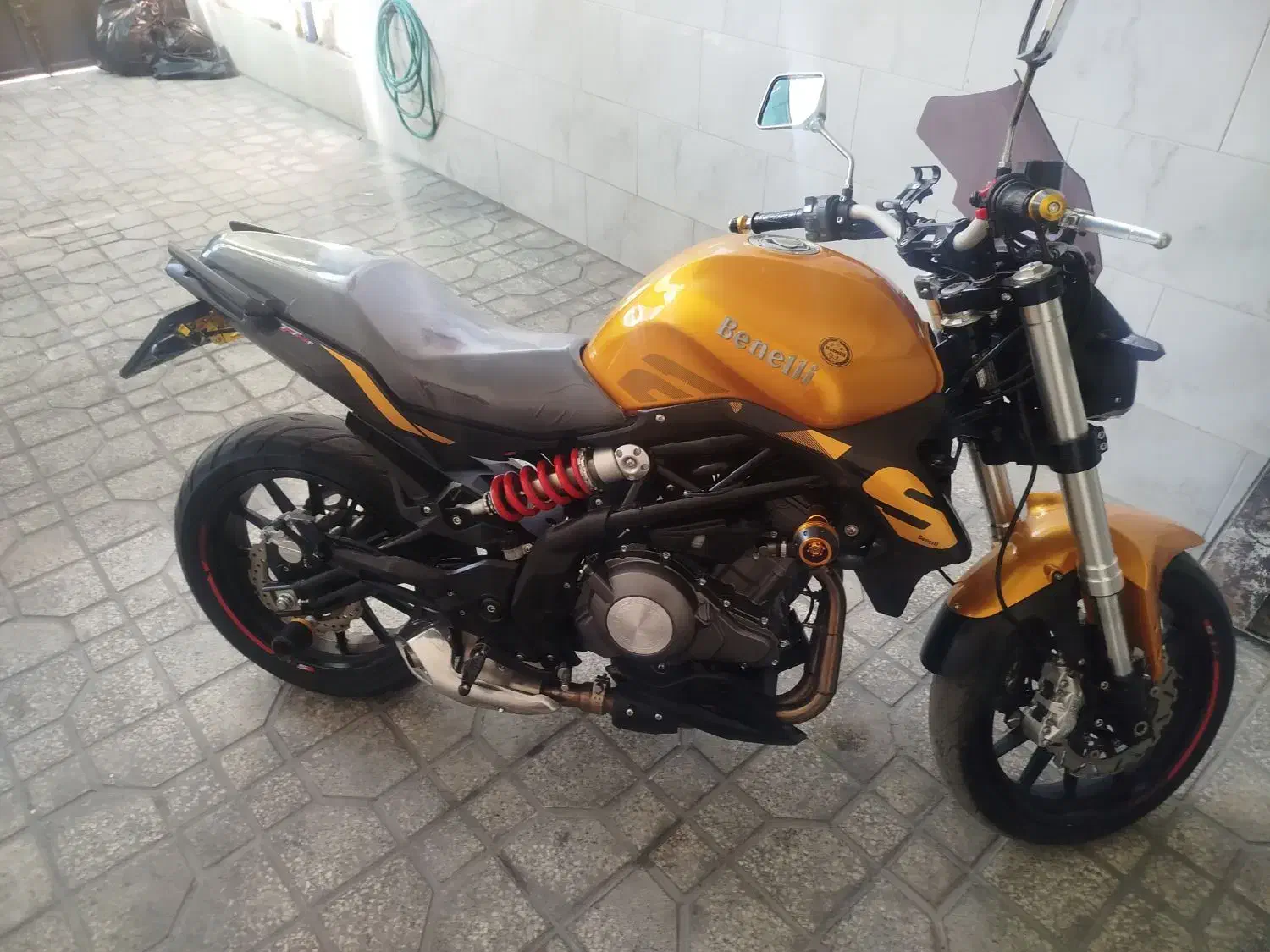 بنلی 300|موتورسیکلت|شیراز, فاضل|دیوار