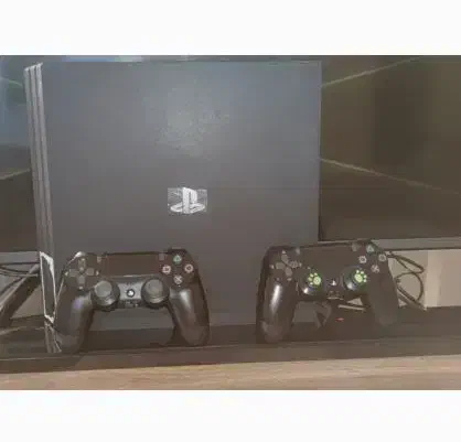 ps4پرو در حد یک ترا بایت|کنسول، بازی ویدئویی و آنلاین|فردیس, شهرک شهید حسینی|دیوار