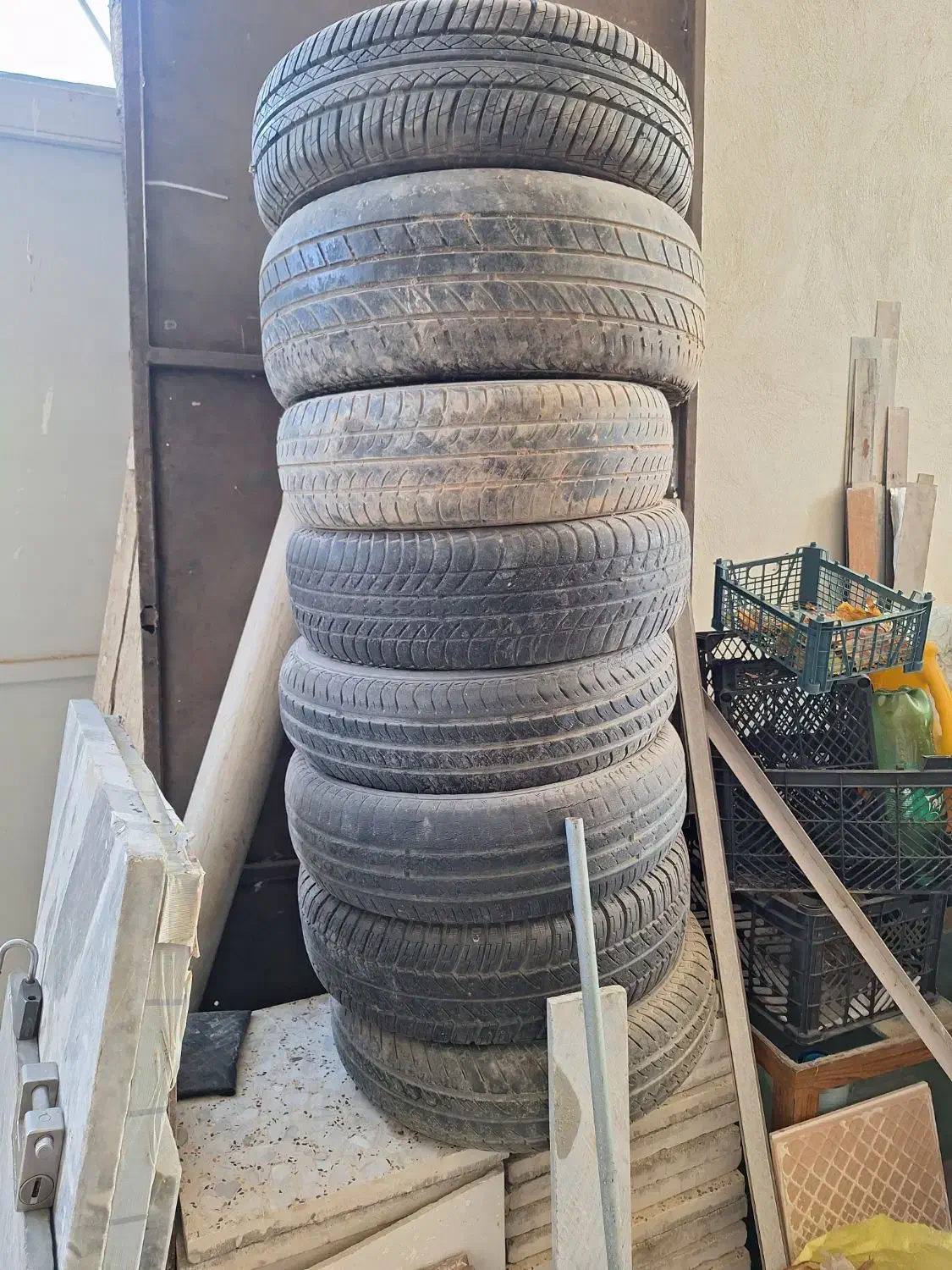 لاستیگ مزدا پژو. وپراید|قطعات یدکی و لوازم جانبی|مهاجران, |دیوار