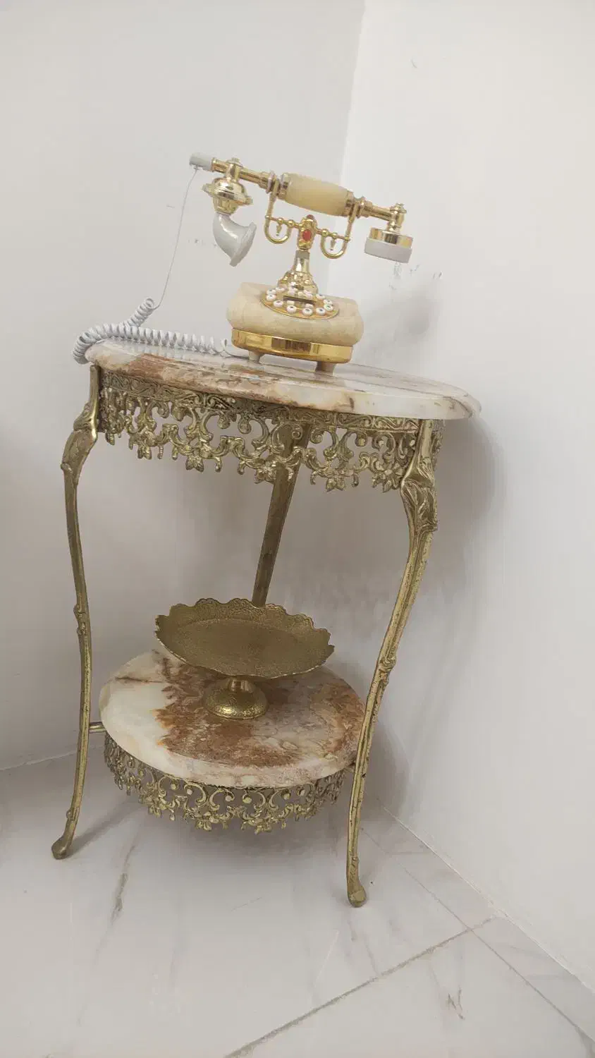 میز کنار سالنی برنز|میز تلفن|کرمانشاه, |دیوار