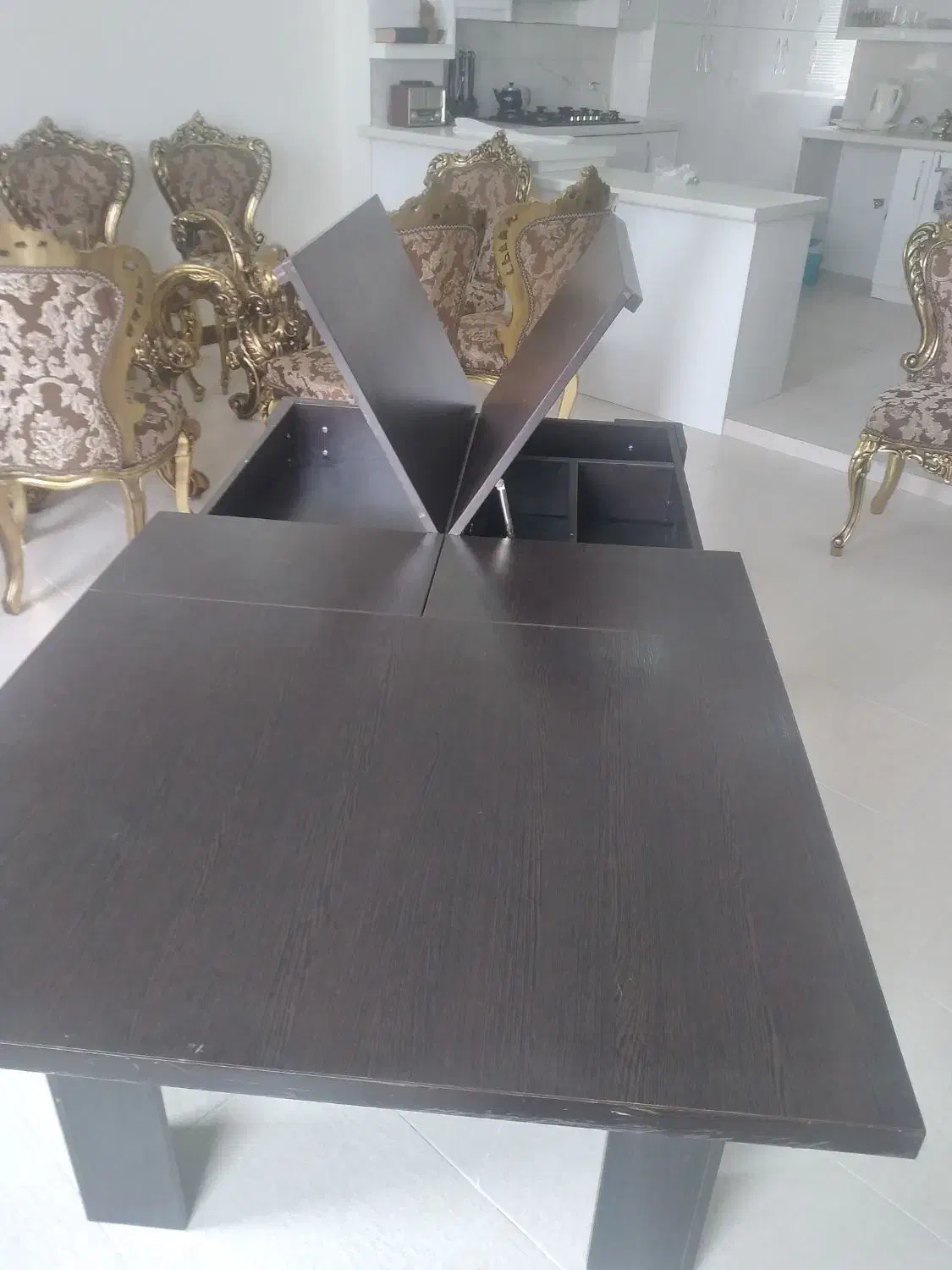 میز ناهارخوری پردیس فاز ۸|میز و صندلی غذاخوری|پردیس, فاز ۸|دیوار