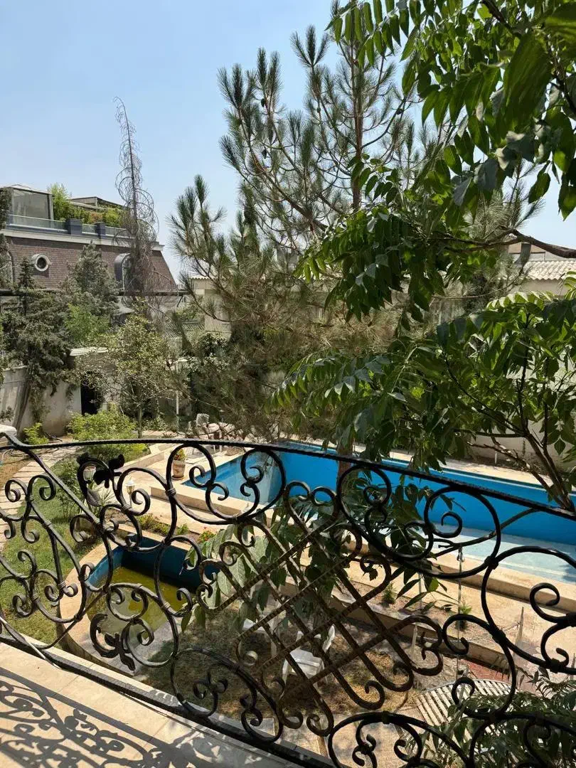 ویلای خاص کلیدنخورده استخر فعال سرایداری شهرک غرب