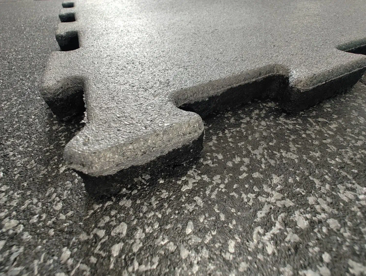 کفپوش گرانولی باشگاه بدنسازی/گرانول پازلی قالبی|تجهیزات ورزشی|تهران, سید خندان (جلفا)|دیوار