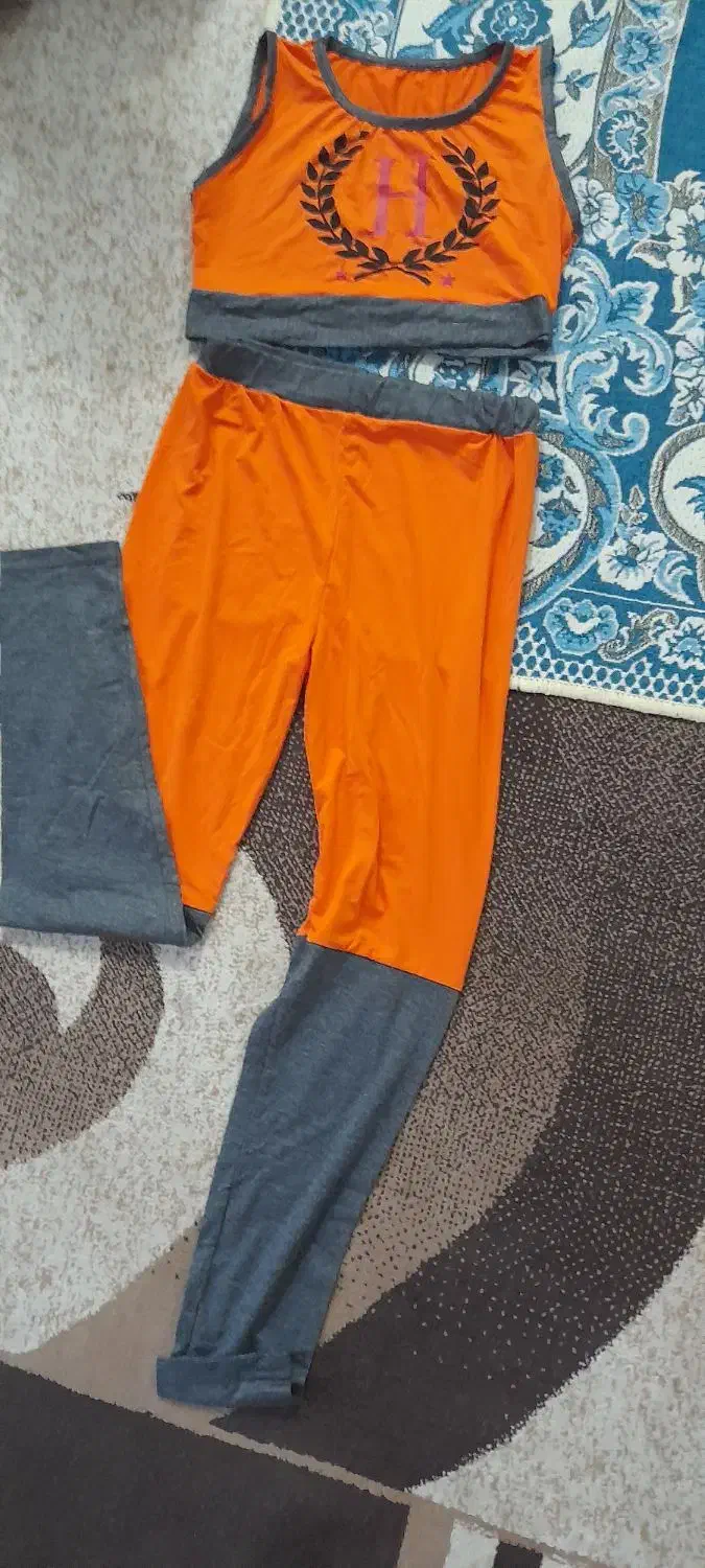 لباس ورزشی|لباس|خواف, |دیوار