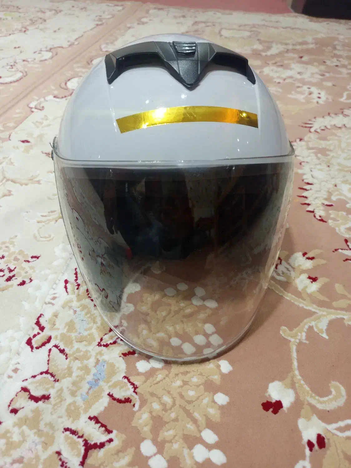 کلاه کاسکت در حد نو|قطعات یدکی و لوازم جانبی|اندیشه, شهرک مریم|دیوار