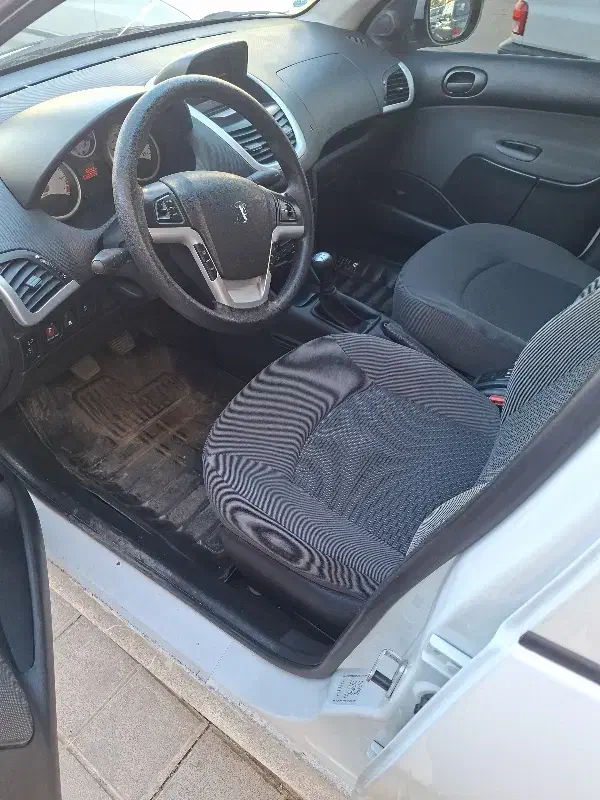 207i مدل ۱۴۰۲|خودرو سواری و وانت|اصفهان, بهارانچی|دیوار