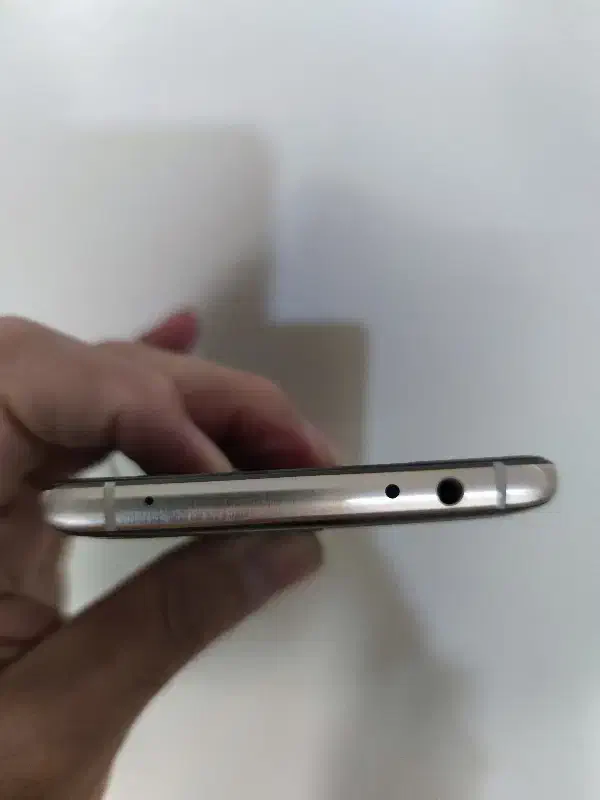 هواوی Mate 10 با حافظهٔ ۶۴ گیگابایت|موبایل|تهران, بلوار کشاورز|دیوار