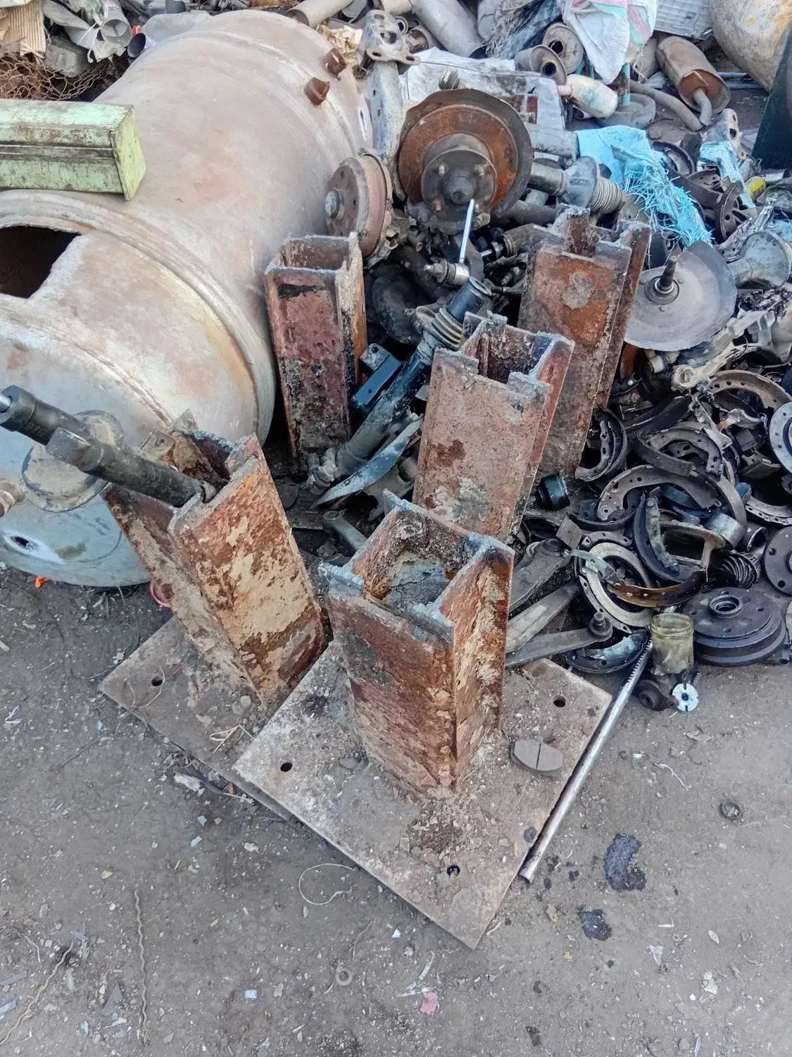 خرید انواع ضایعات درب منزل یا محل شما|عمدهفروشی|گرگان, |دیوار