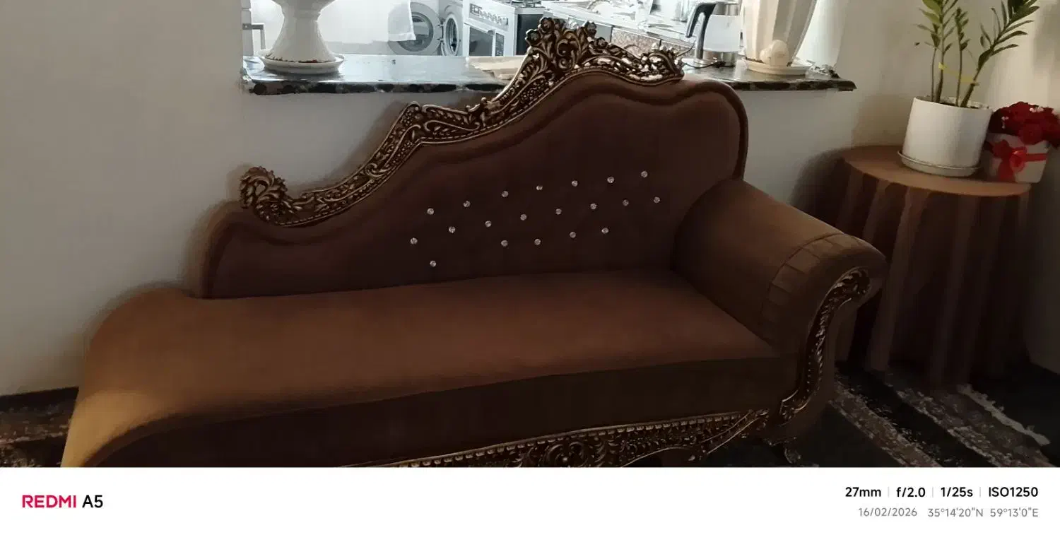 مبل|مبلمان خانگی و میز عسلی|تربت‌حیدریه, پائین ولایت|دیوار