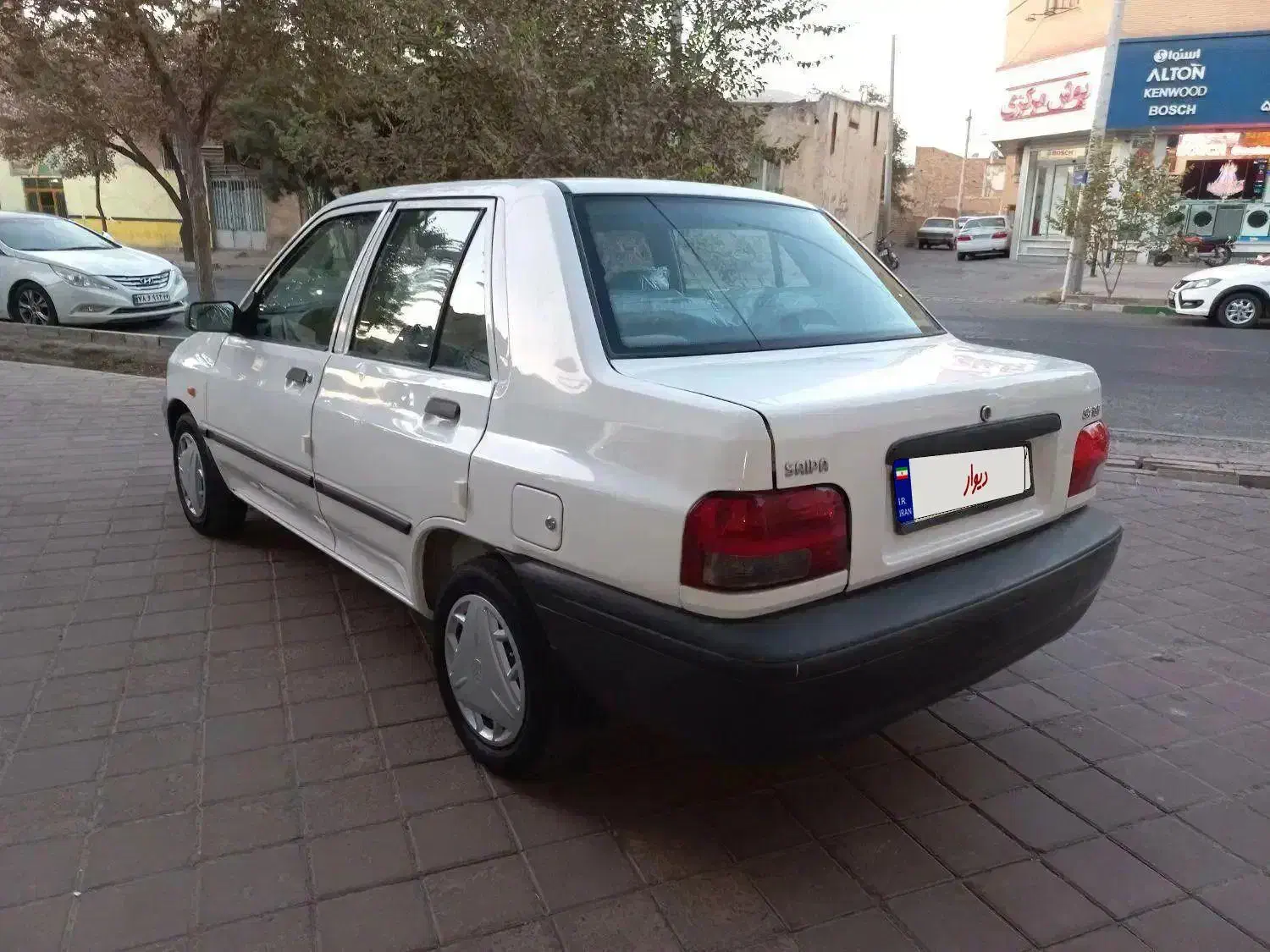 ۹۷بیرنگ/بی ترک/کم کار|خودرو سواری و وانت|کاشان, سه راه پرورشگاه|دیوار