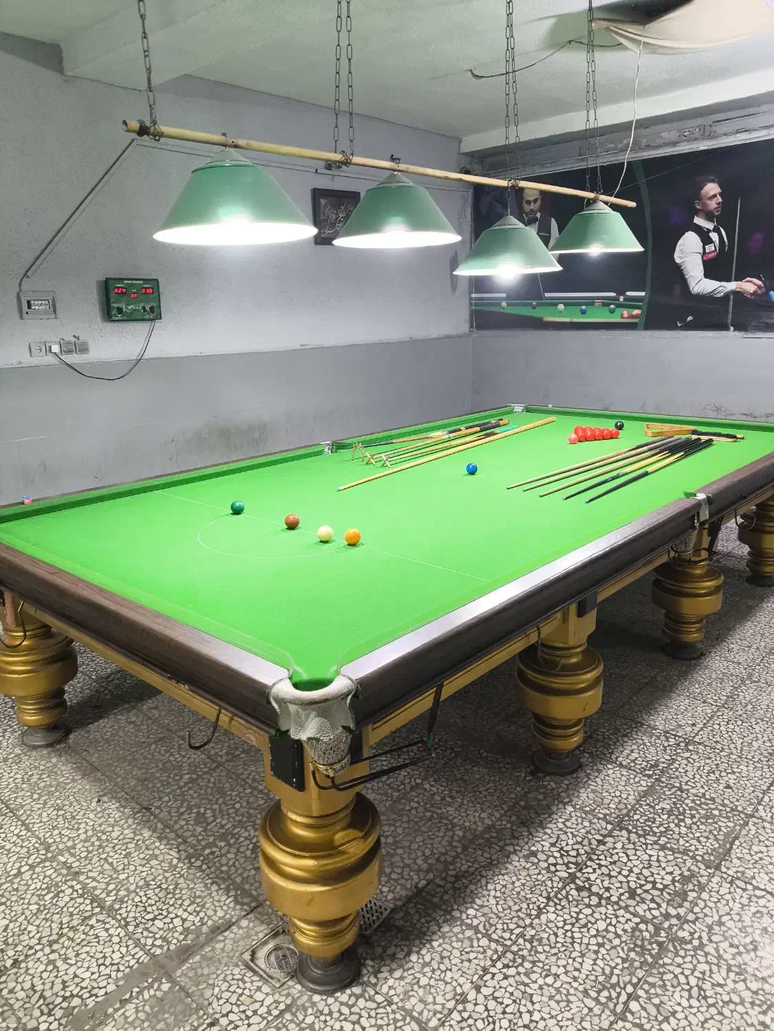 میز اسنوکر و ایت بال|تجهیزات ورزشی|قائم‌شهر, |دیوار