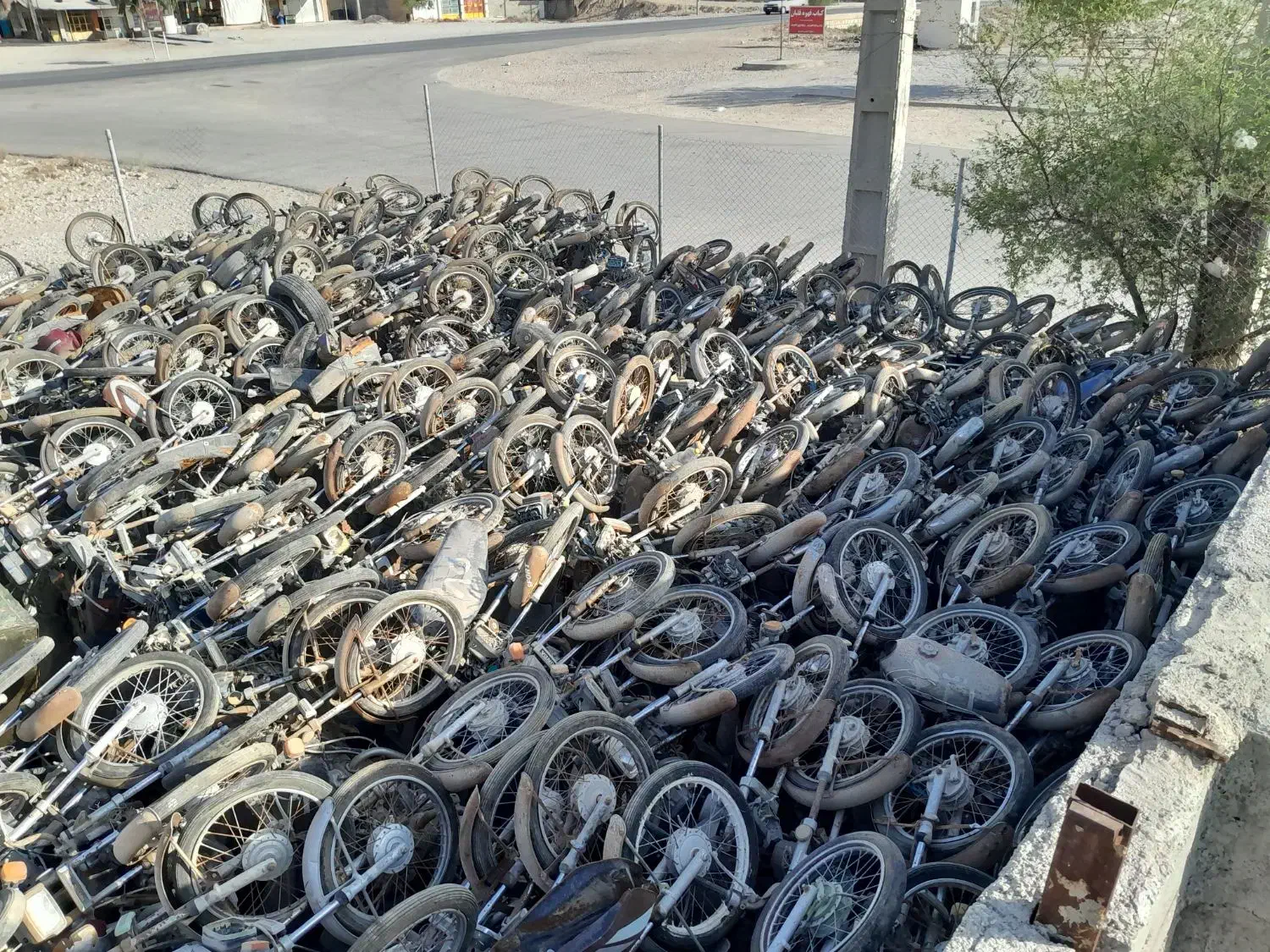 موتورسیکلت مزایده چهچکور بار جدید رسید|موتورسیکلت|بندرعباس, |دیوار