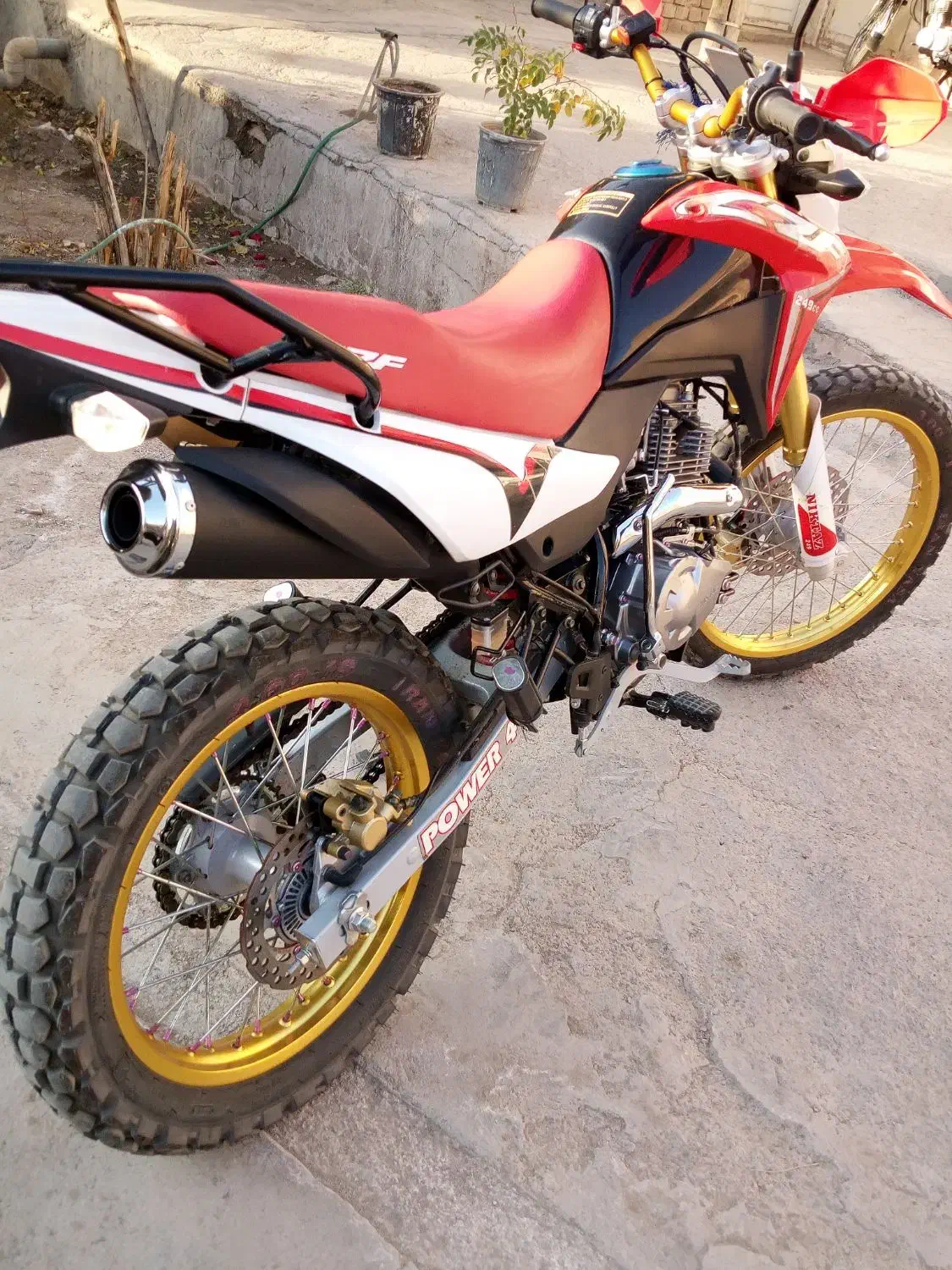 یک دستگاه موتور تریل 250|موتورسیکلت|دلیجان, |دیوار