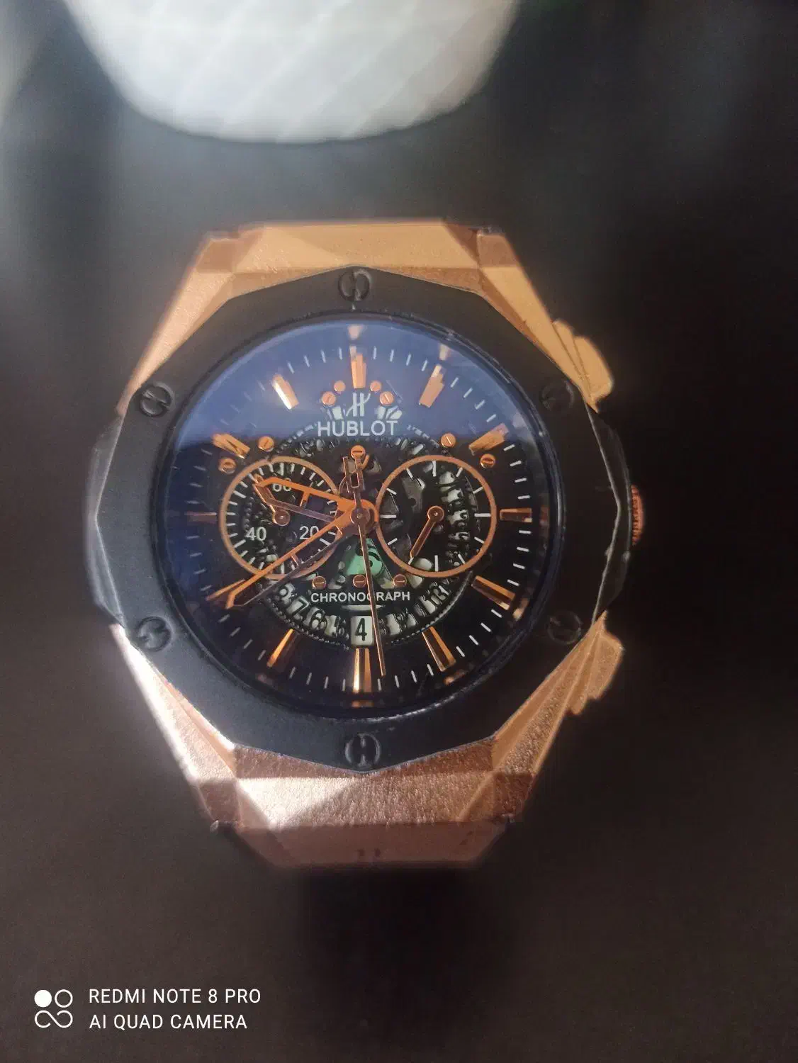 ساعت هابلوت|ساعت|شیراز, بریجستون|دیوار