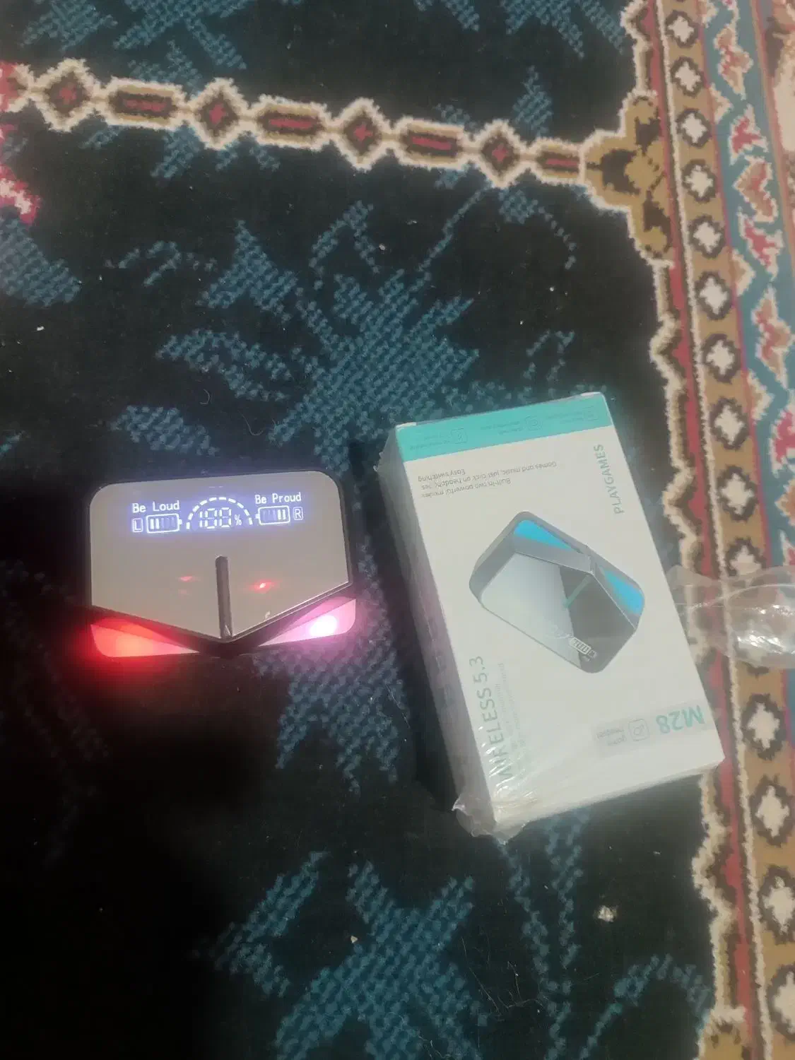 ایرپاد فقط یکبار استفاده کردم|لوازم جانبی موبایل و تبلت|پائین جام, |دیوار