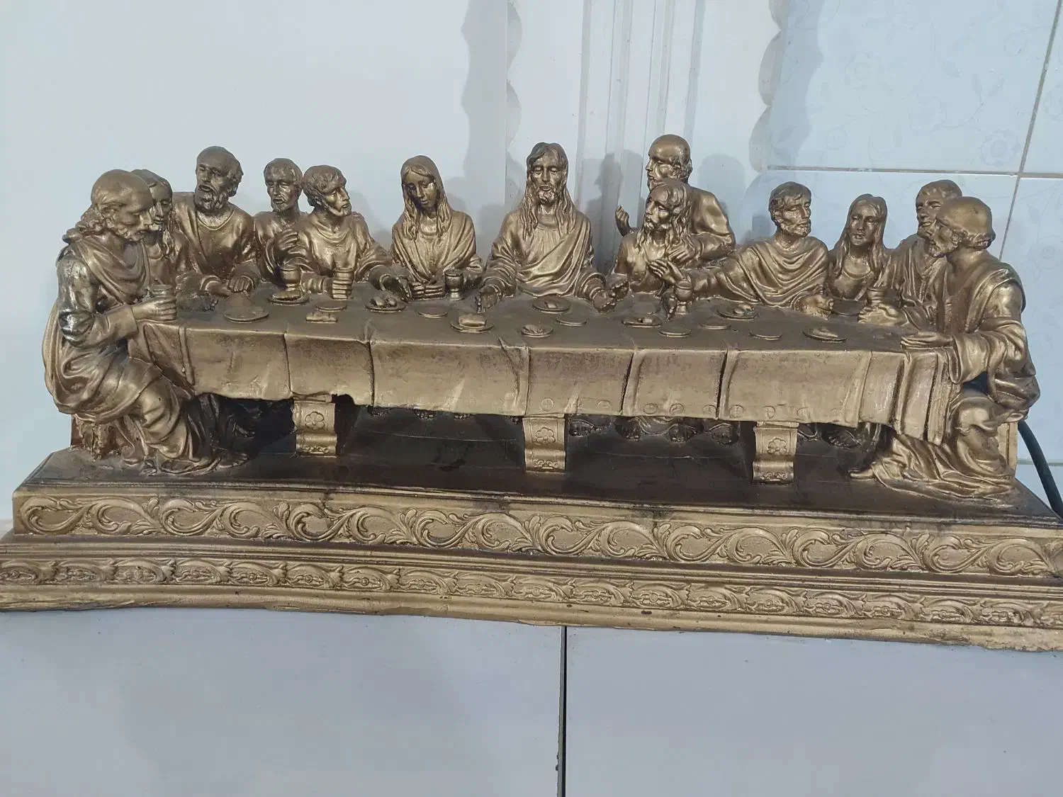 مجسمه|مجسمه، تندیس، ماکت|خرمآباد, |دیوار