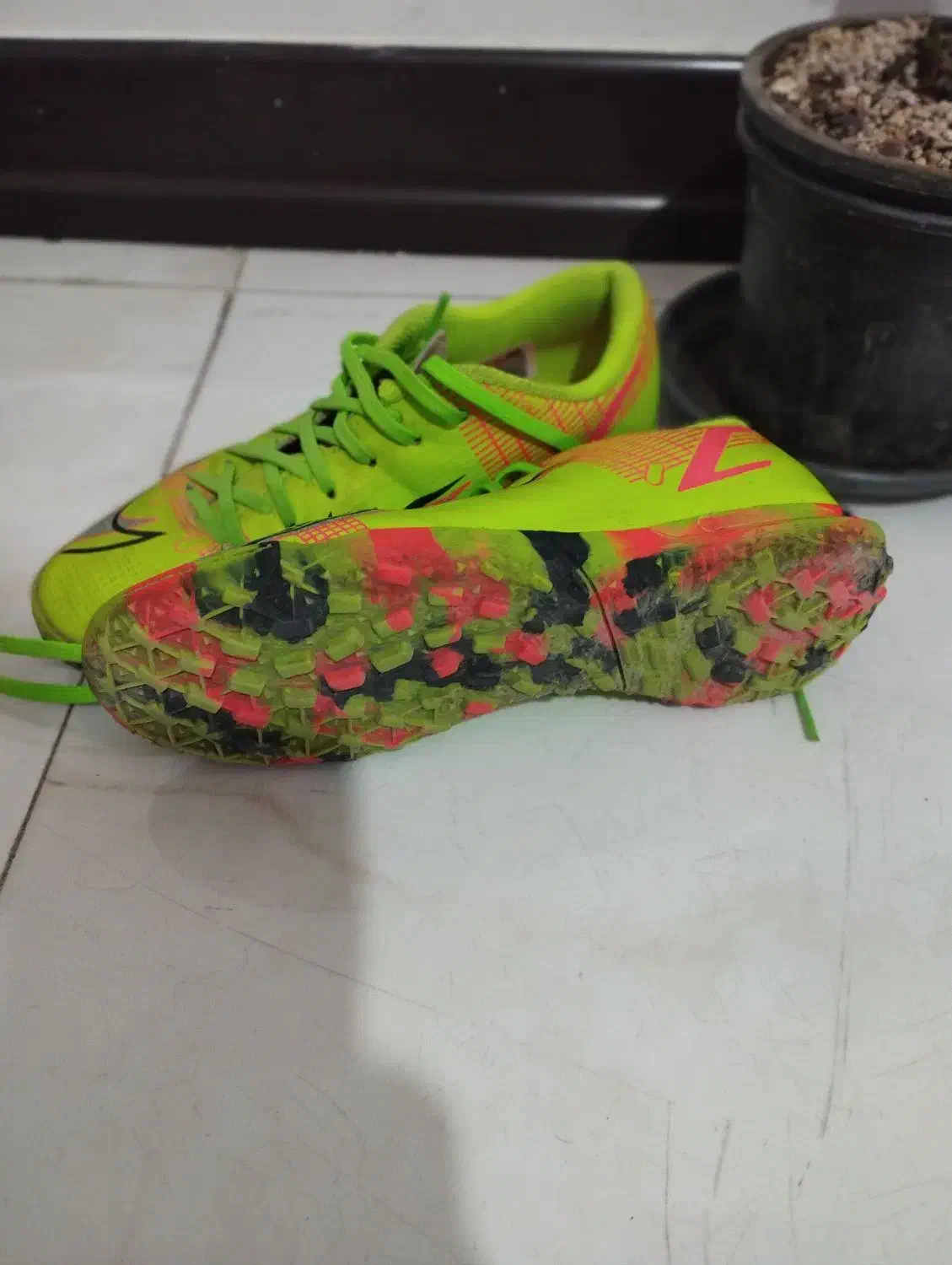 کتونی ویتنام اصل بسیار عالی|کیف، کفش، کمربند|بومهن, |دیوار