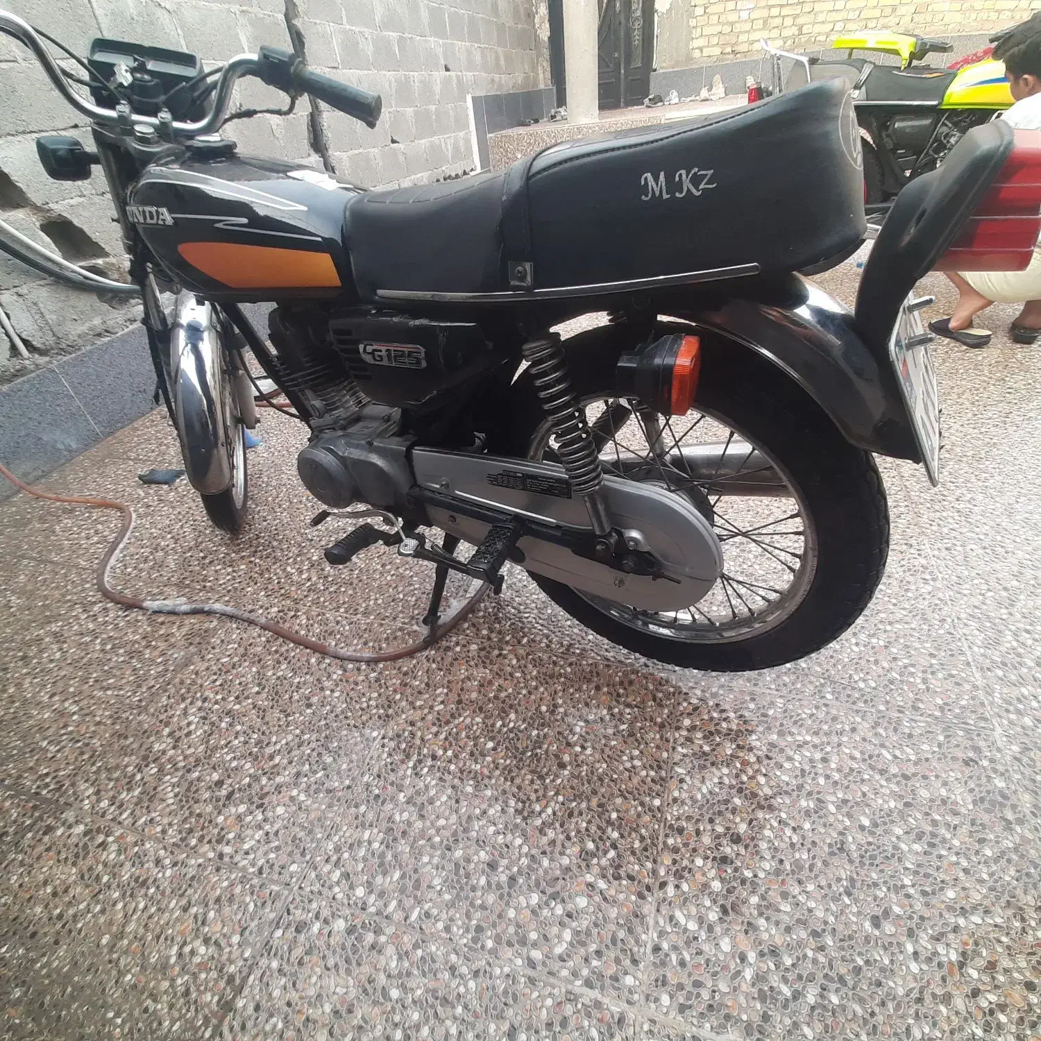 موتور|موتورسیکلت|لامرد, |دیوار