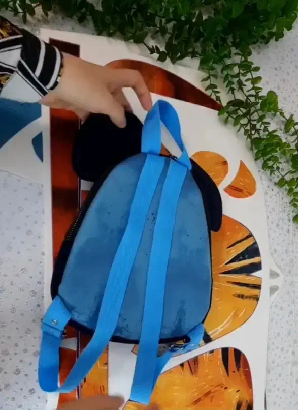 کوله پشتی و جامدادی و جانونی|کیف، کفش، کمربند|پاکدشت, پاکدشت (مامازند)|دیوار