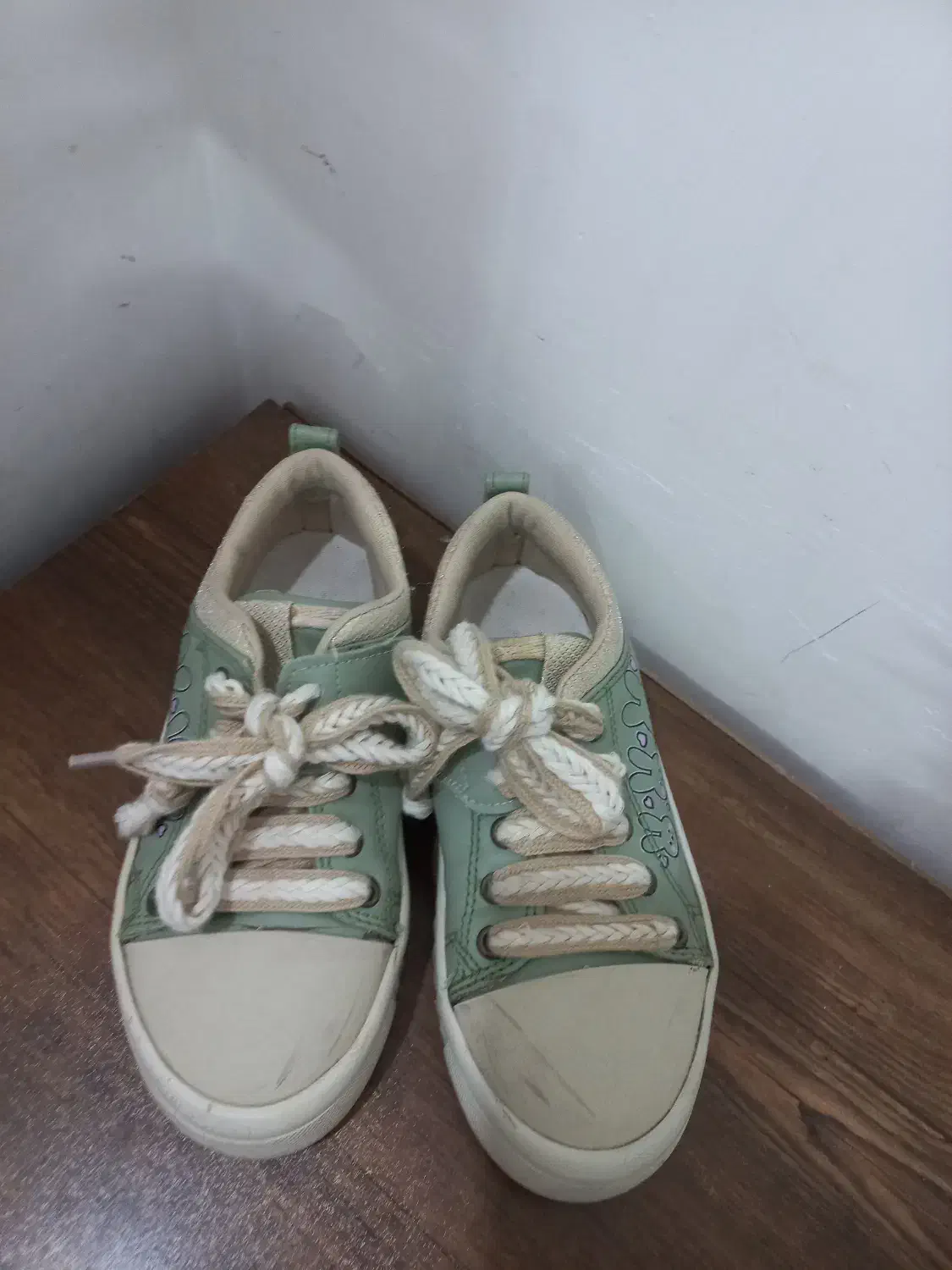 کفش دخترانه سایز ۳۰|کفش و لباس بچه|مشهد, هنرور|دیوار