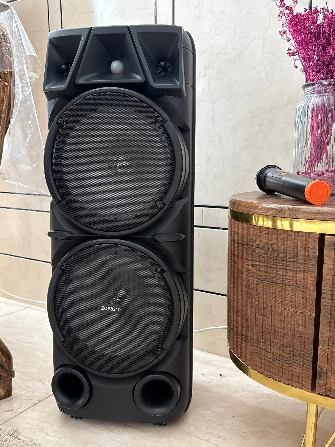 اسپیکر zqs8210|پخش‌کننده همراه|خمینی‌شهر, |دیوار