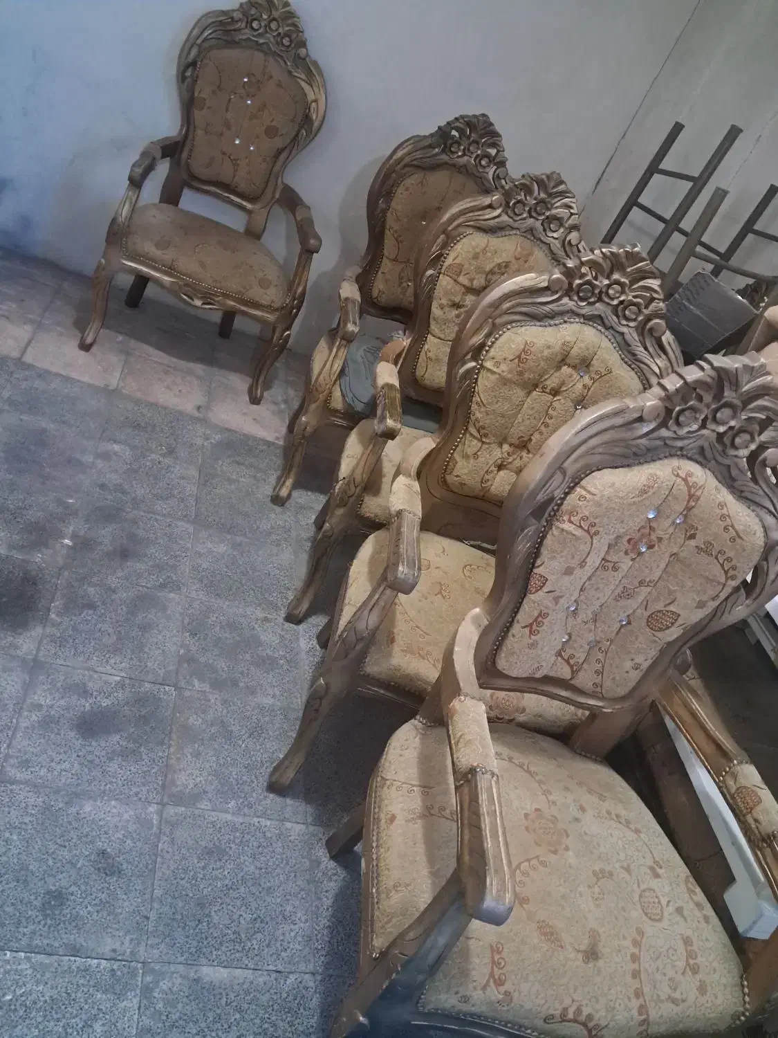 مبل  کارکرده|مبلمان خانگی و میز عسلی|ایلخچی, |دیوار