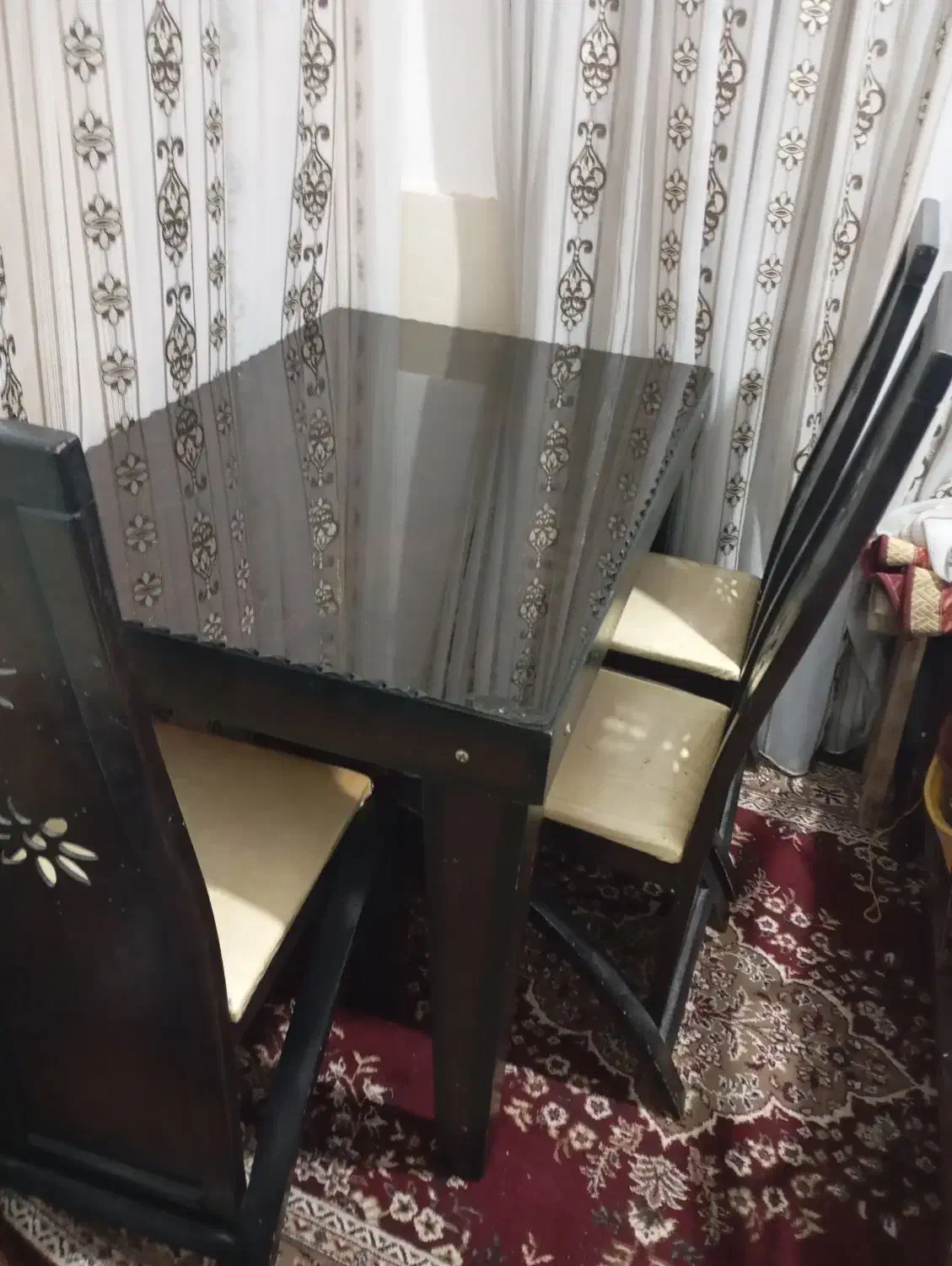 میز غذاخوری چهار نفره|میز و صندلی غذاخوری|بندر ماهشهر, |دیوار