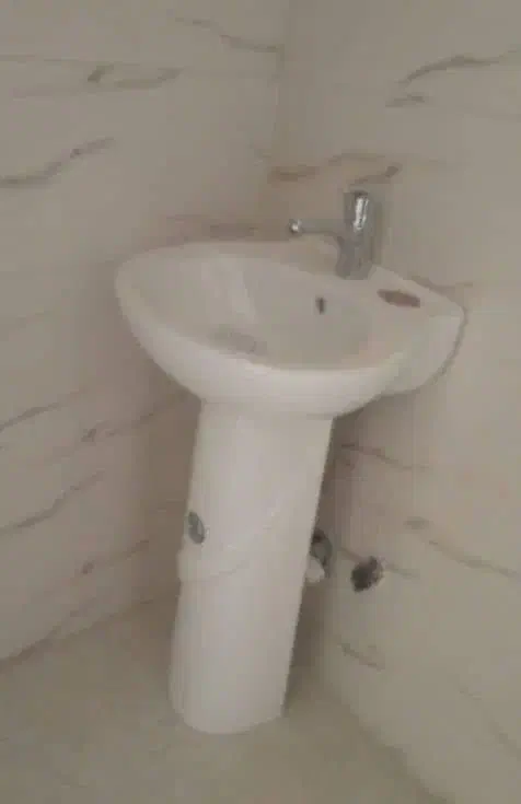 نصب آبگرمکن منبع شیرآلات ودینام|خدمات پیشه و مهارت|برازجان, |دیوار