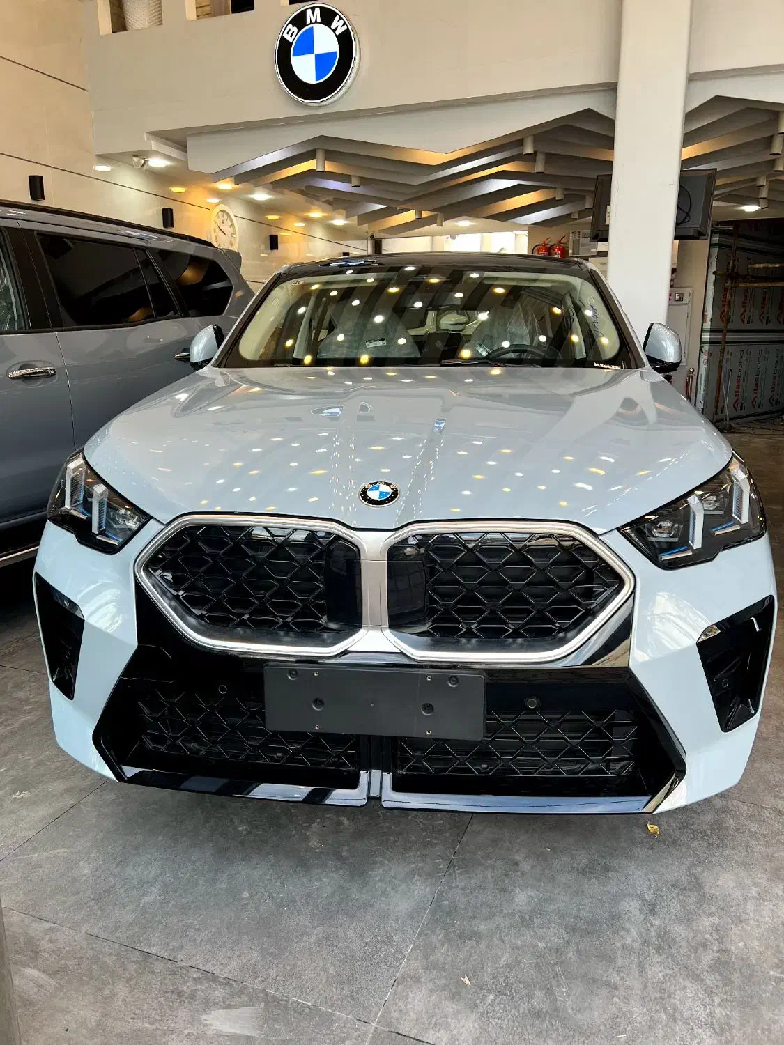 ب ام و X2|خودرو سواری و وانت|رشت, نیروی دریایی|دیوار