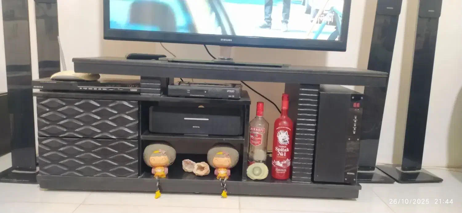 میز تلویزیون مشکی|میز تلویزیون|بیرجند, |دیوار